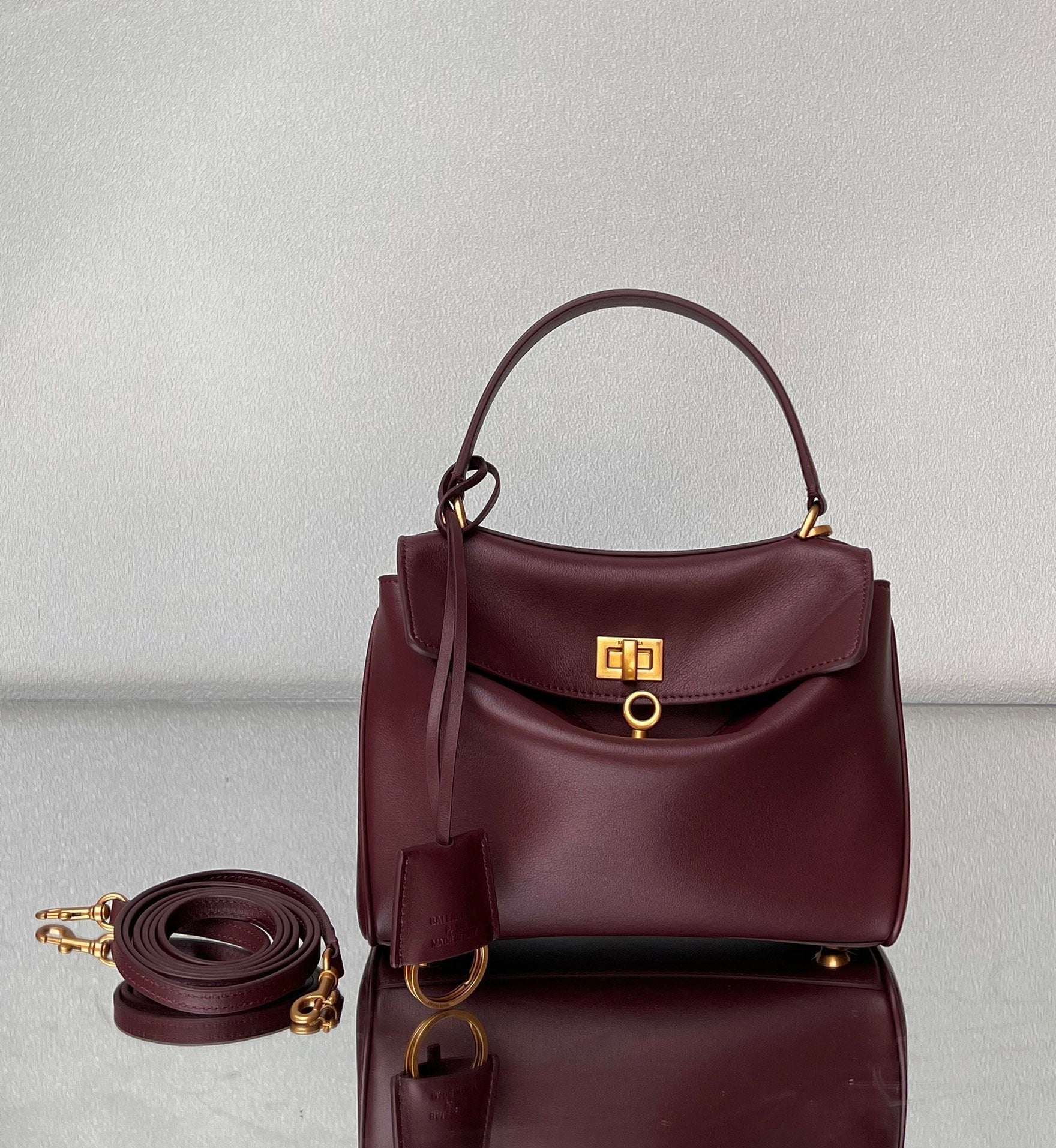 Balenciaga Mini Bag 22 Burgyndy Calfskin Gold Hardware