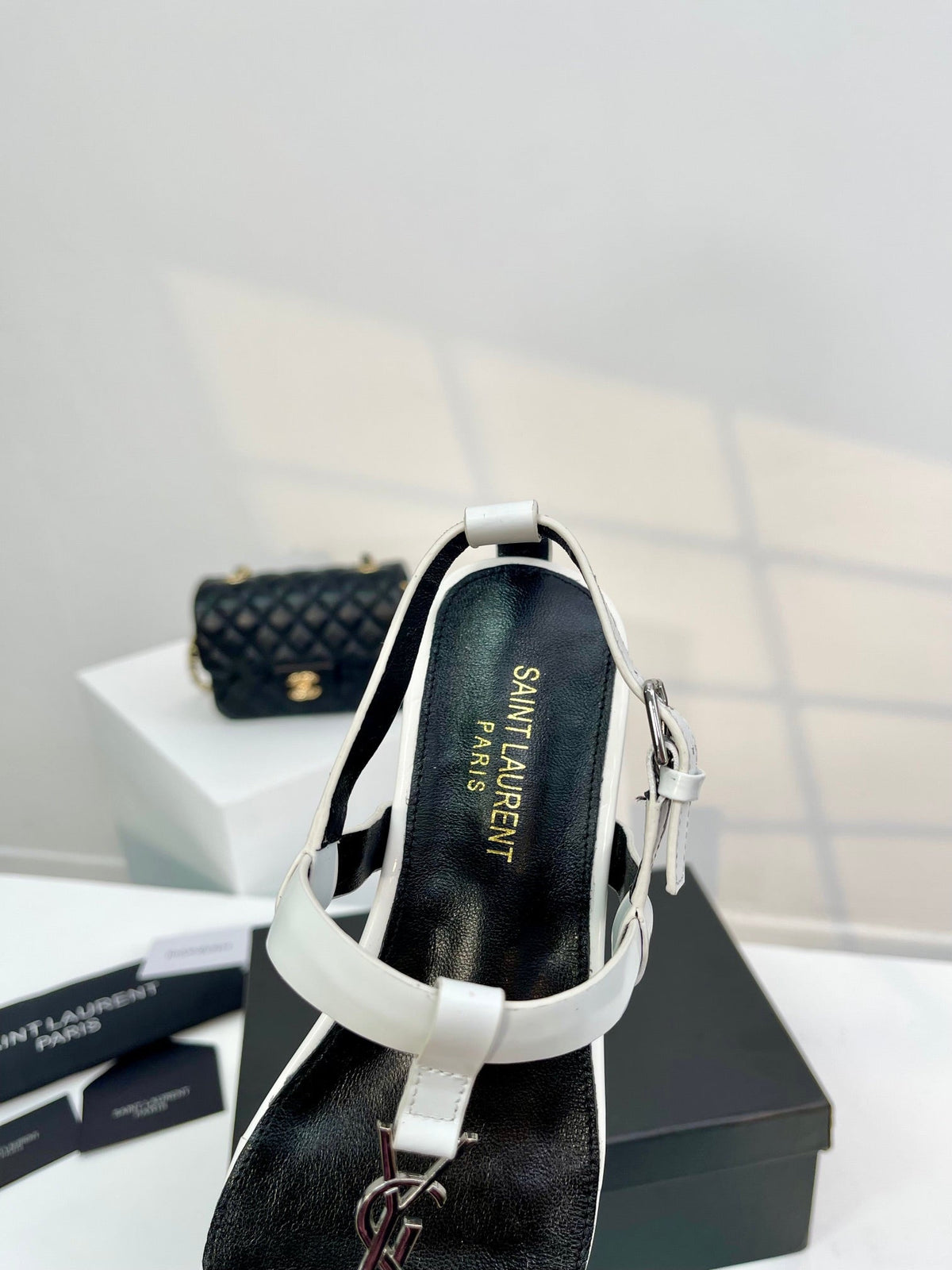 SL CASSANDRA ONE SANDAL FLAT WHITE CALFSKIN