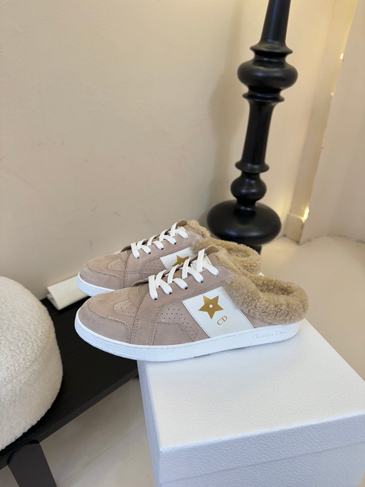 Dior 25 Star Sneaker Pink Beige Suede Cowhide 530615