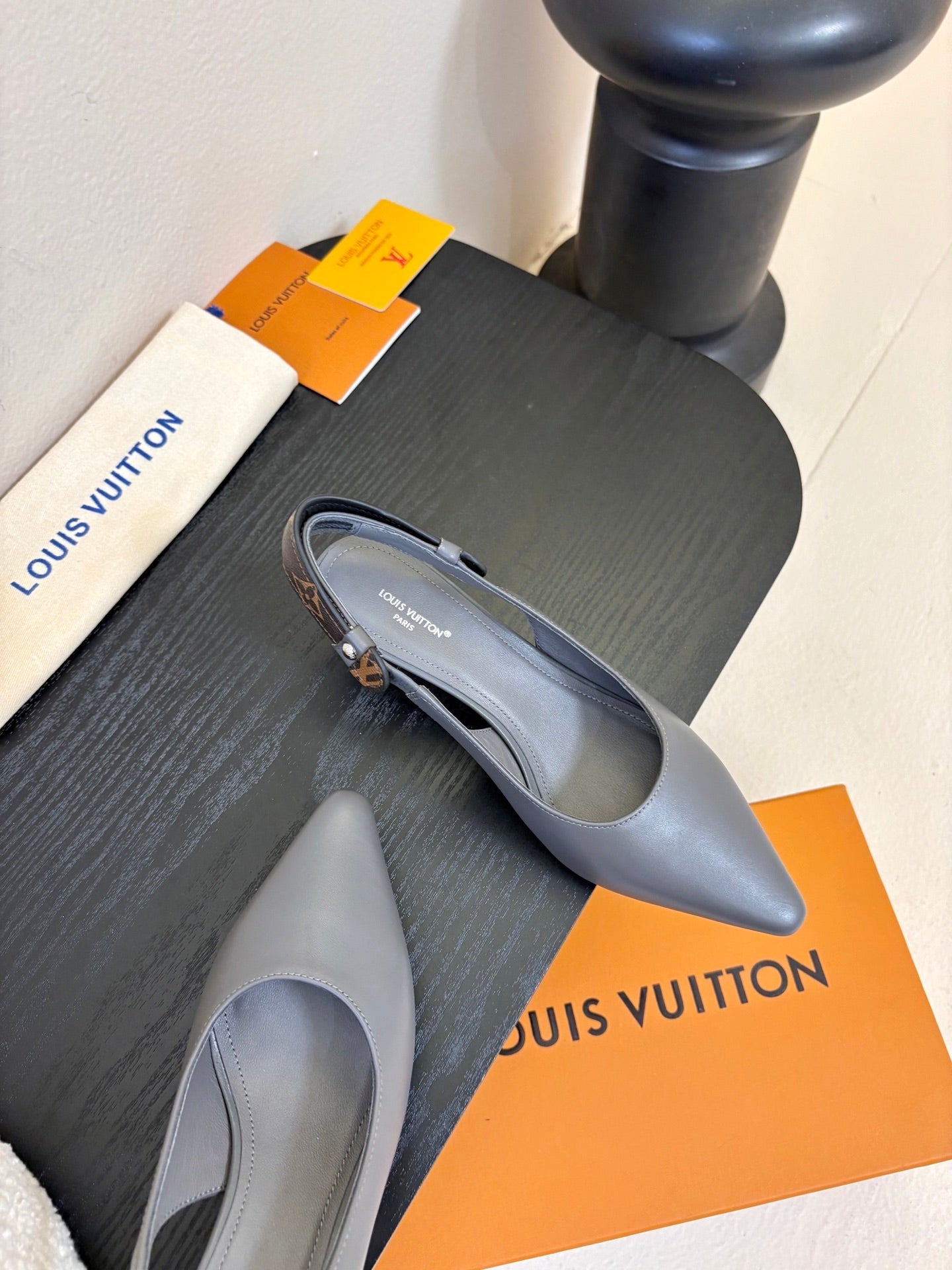LV 26ss Legacy Slingback 45 Gray Sheepskin 627238