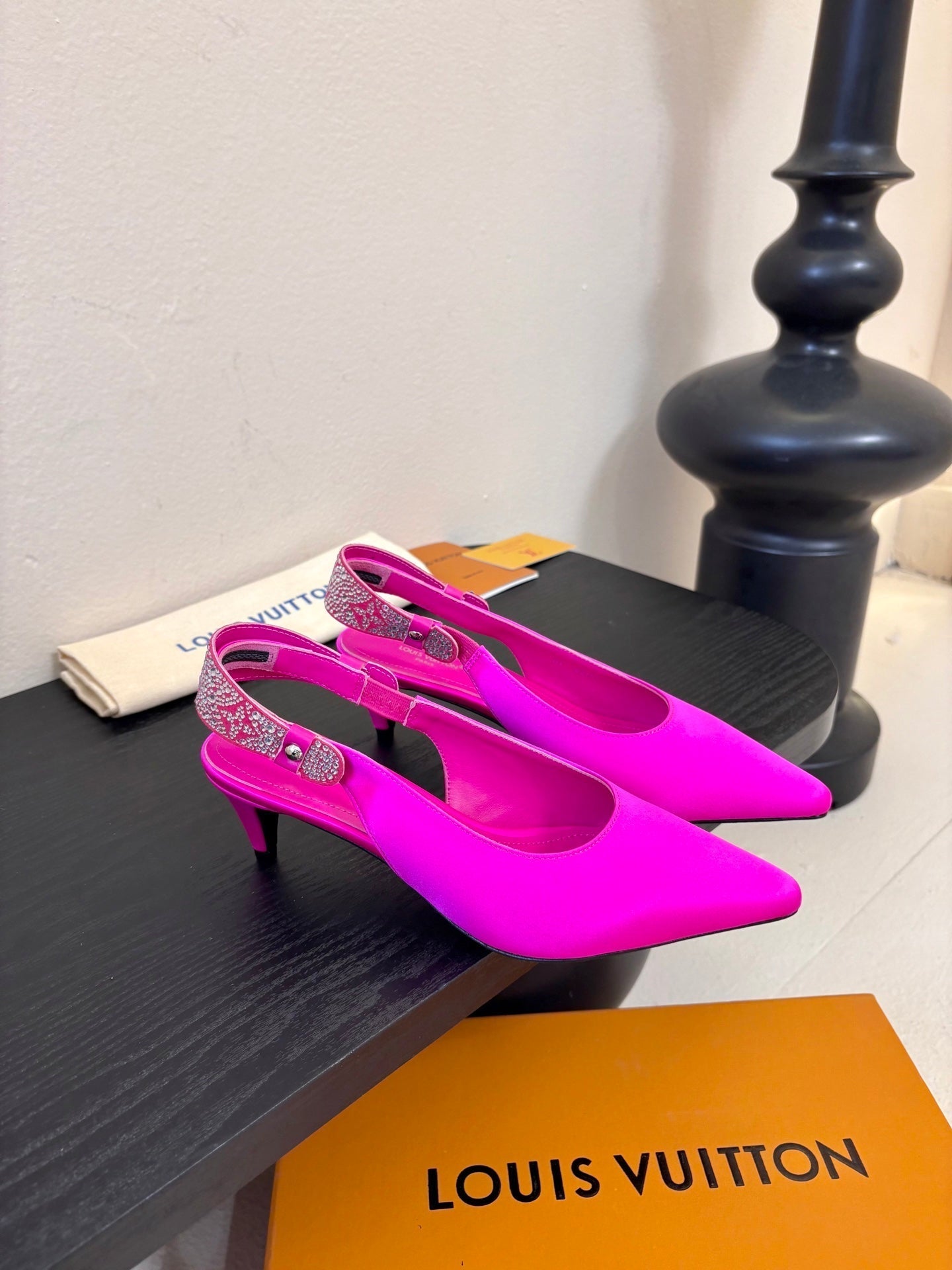 LV 26ss Legacy Slingback 60 Hot Pink Silk 627245