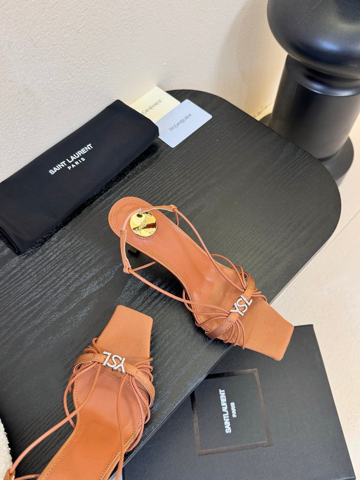 YSL 26ss Square Toe Sandals 70 Tan Brown Silk Sheepskin 651705