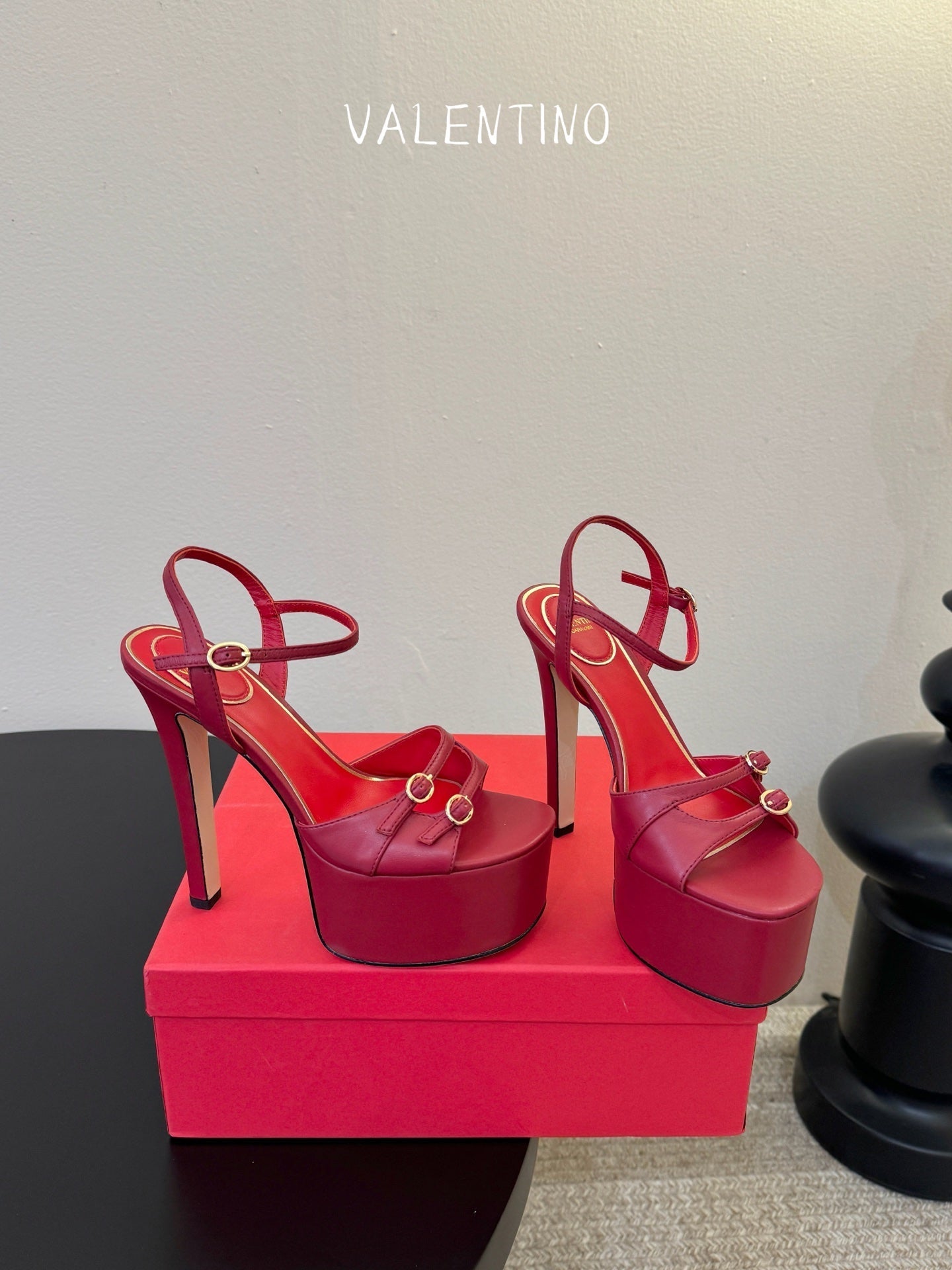 Valentino Garavani Crasher 145mm Leather Platform Sandal 835761