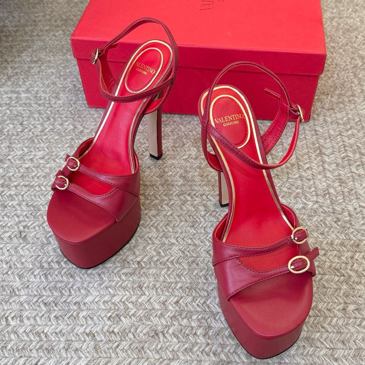 Valentino Garavani Crasher 145mm Leather Platform Sandal 835761
