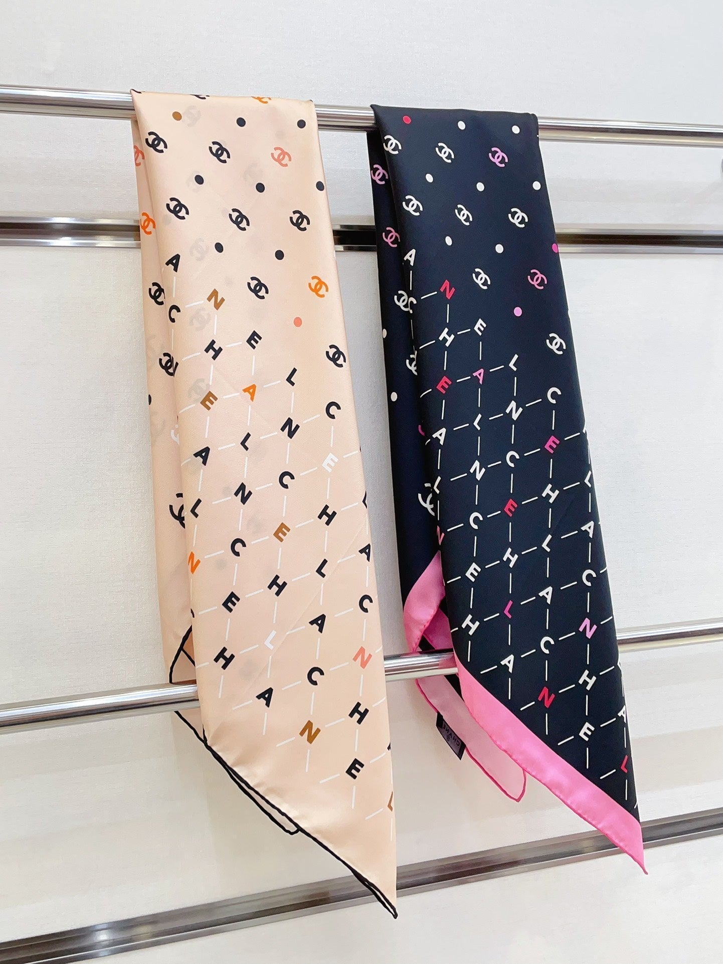 CC Square Scarf 90 CM In Beige Silk 167945