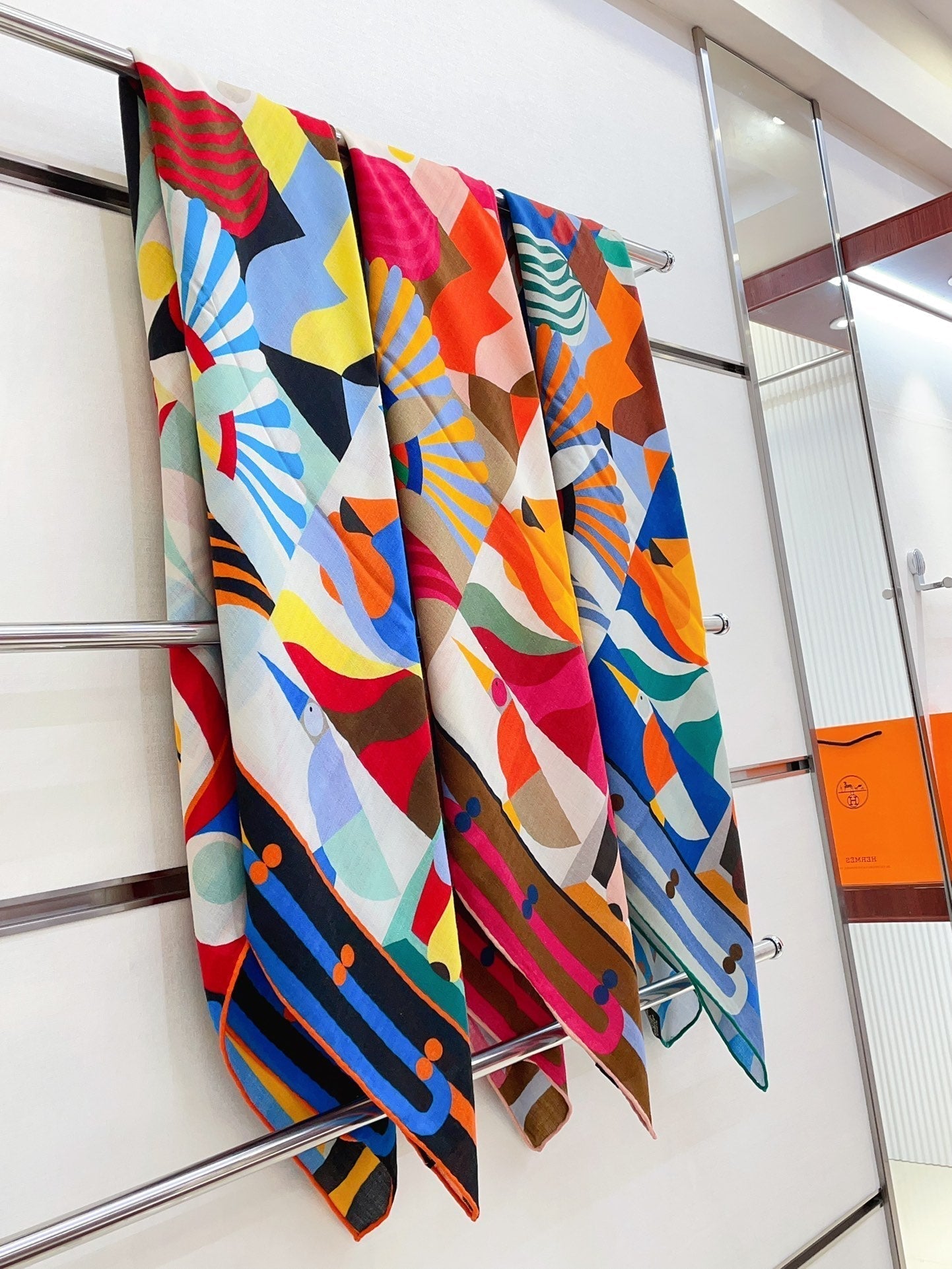 Parade en Fanfare Scarf 140 CM Colorful Cashmere And Silk 325969