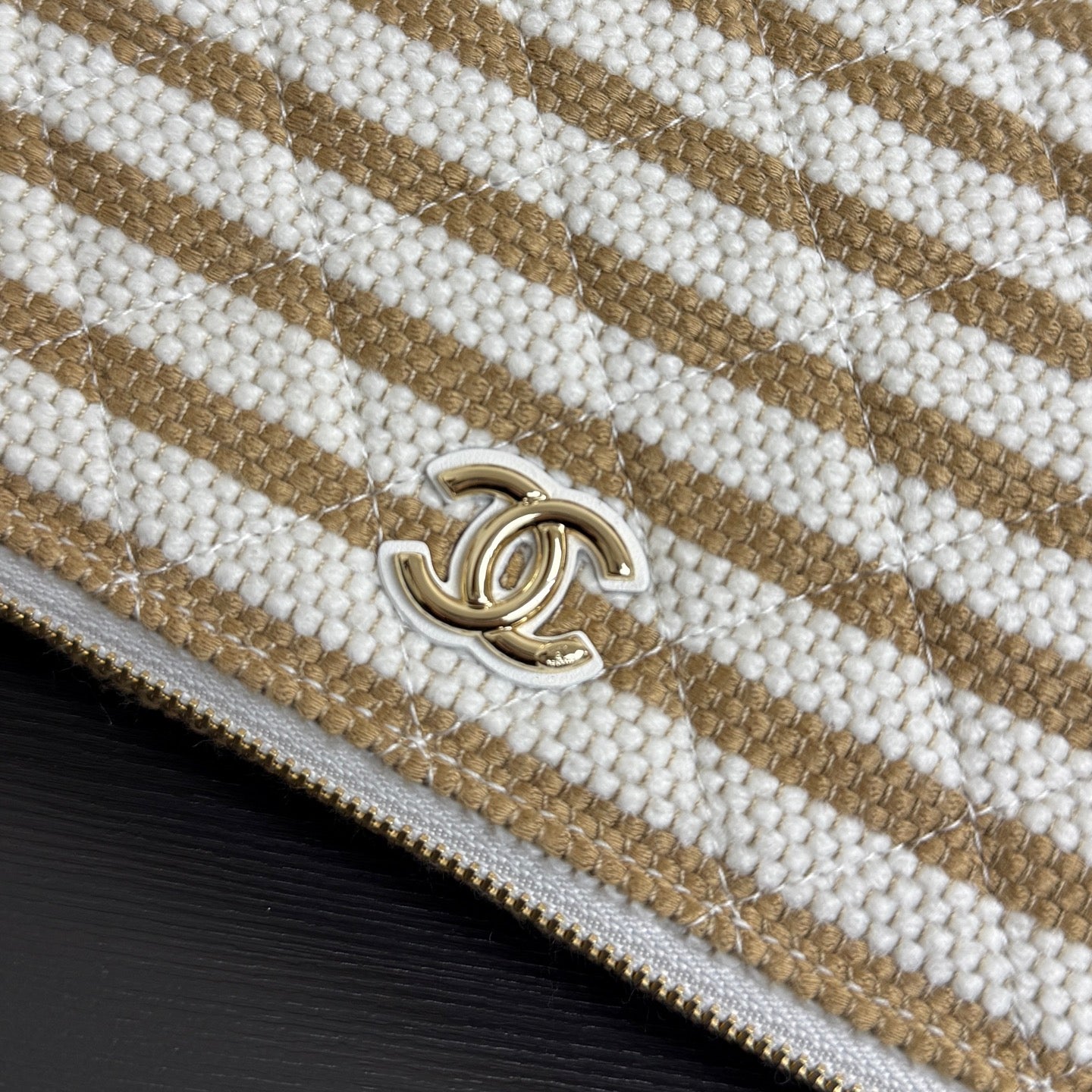 Chanel 26 Woven Clutch 19 White Khaki Canvas