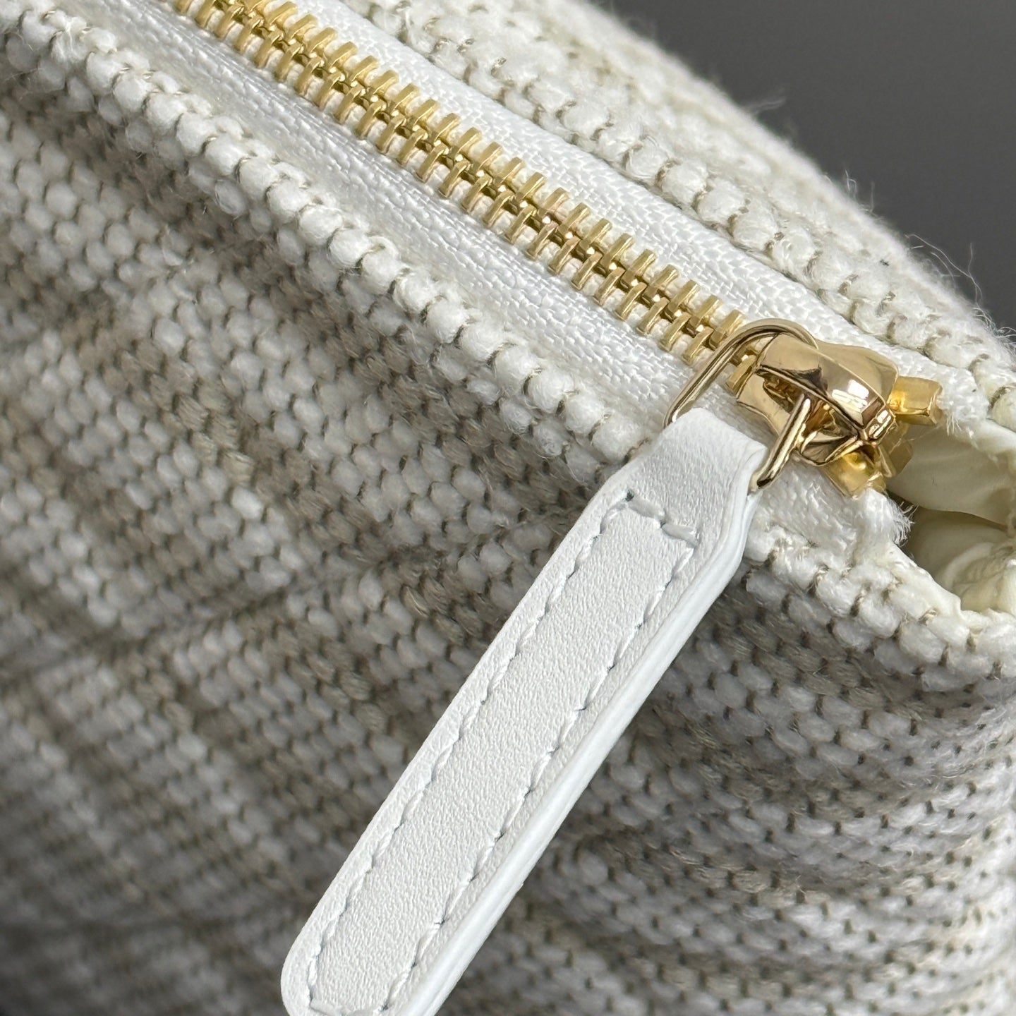 Chanel 26 Woven Clutch 19 White Beige Canvas