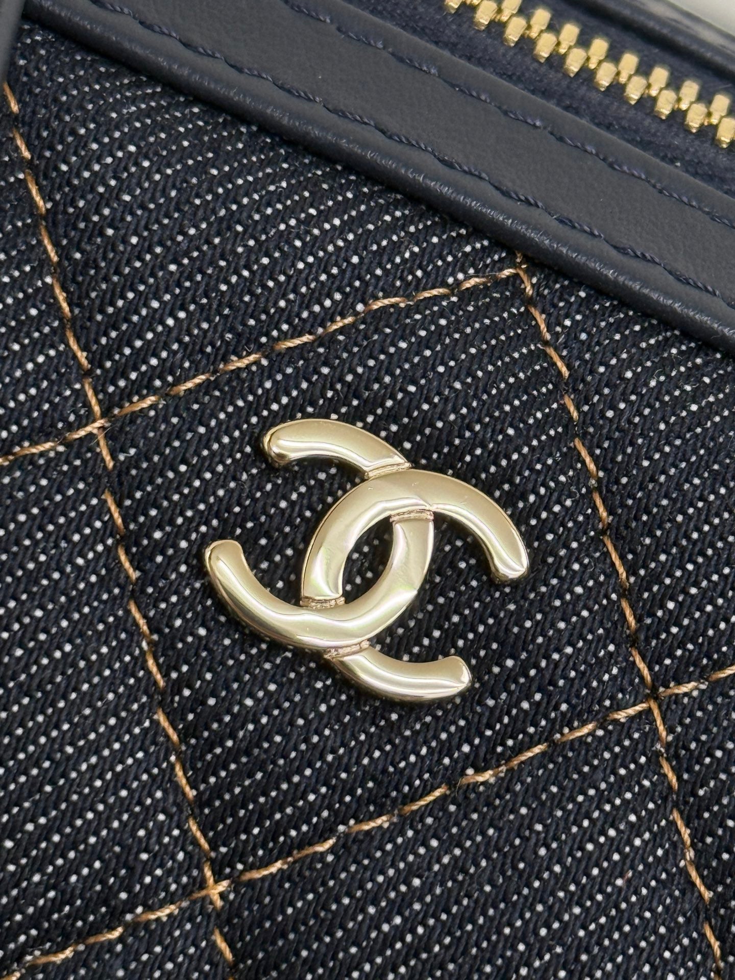 Chanel 2026 Bowling Bag 18.5cm Blue Denim Leather