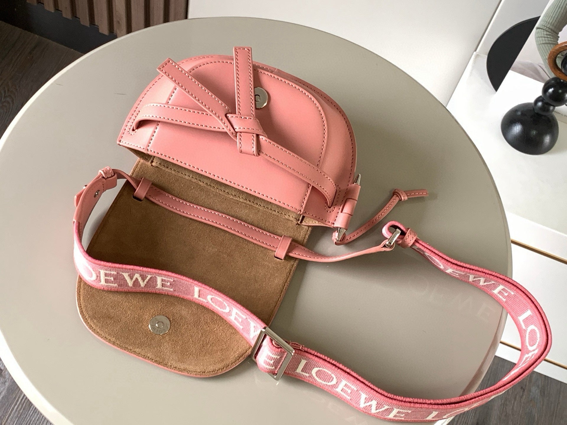 Loewe Saddle Bag 21 Pink Leather 280440