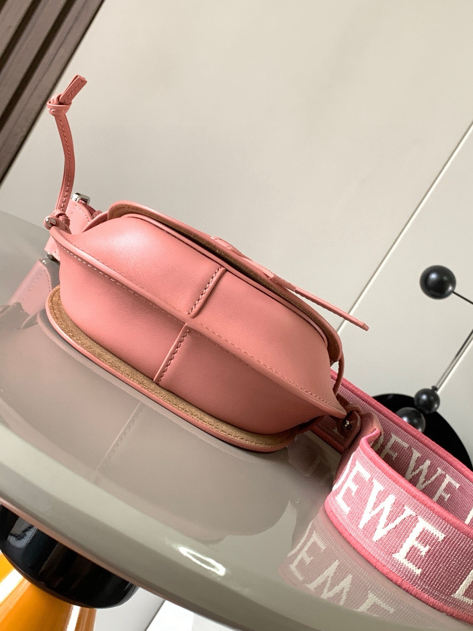 Loewe Saddle Bag 21 Pink Leather 280440
