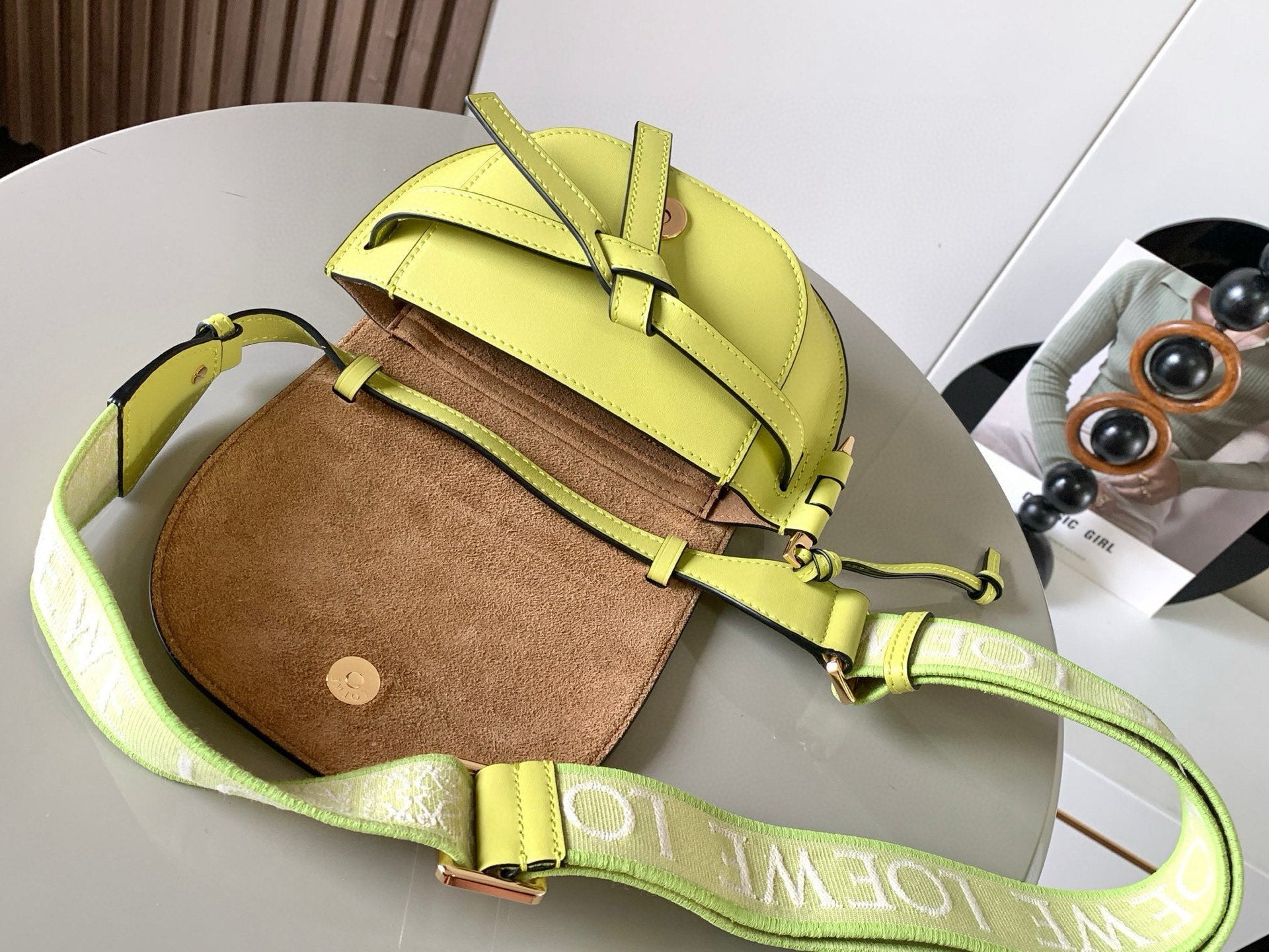 Loewe Saddle Bag 21 Lime Green Leather 280448