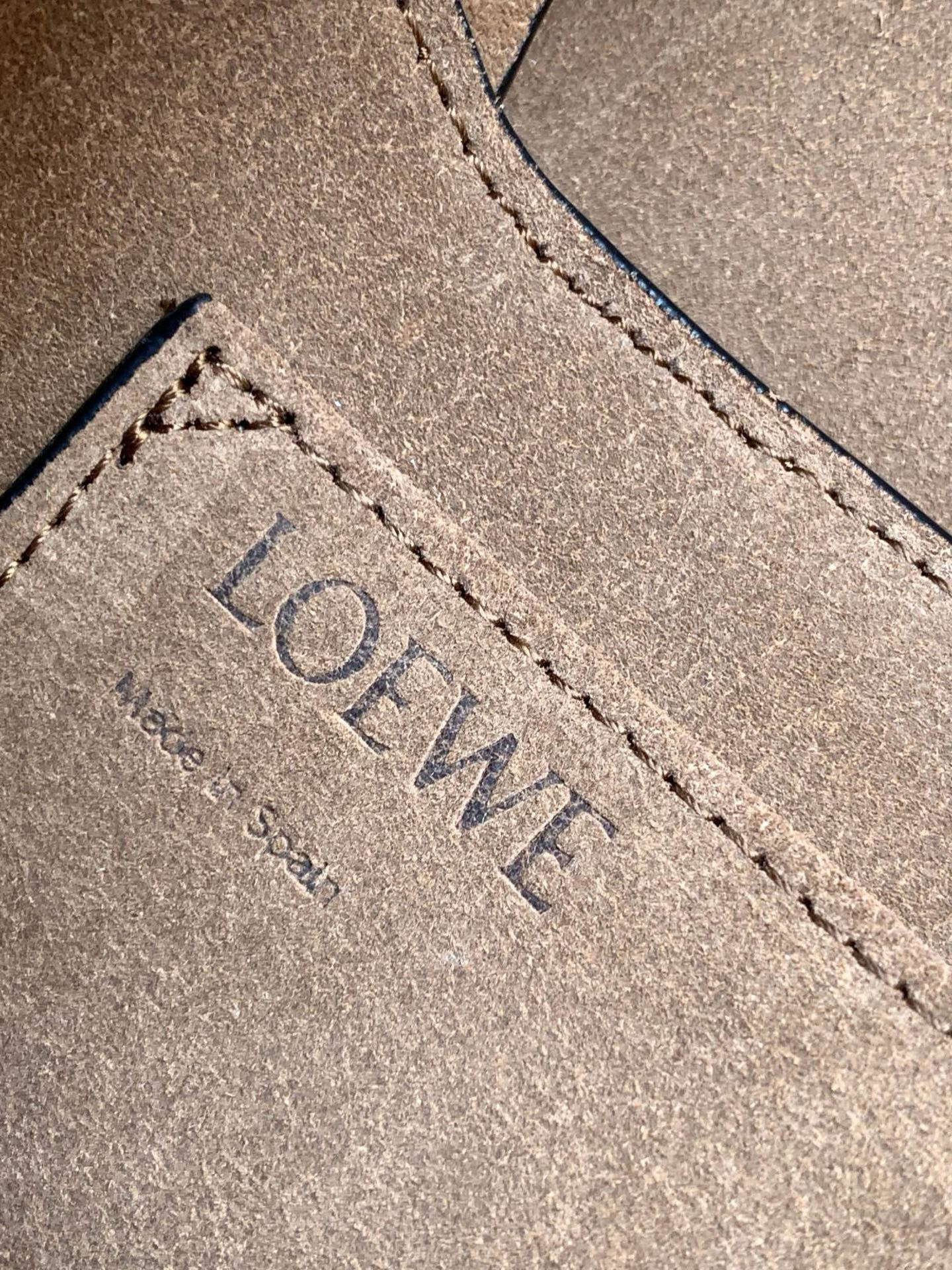 Loewe Saddle Bag 21 Black Leather 280428