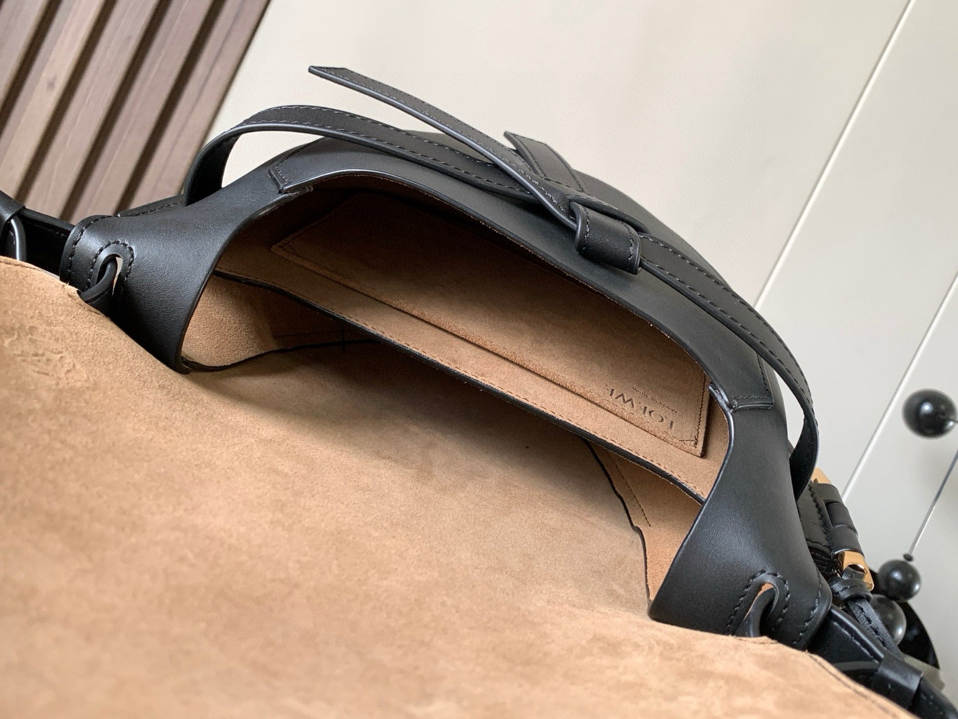 Loewe Saddle Bag 21 Black Leather 280428