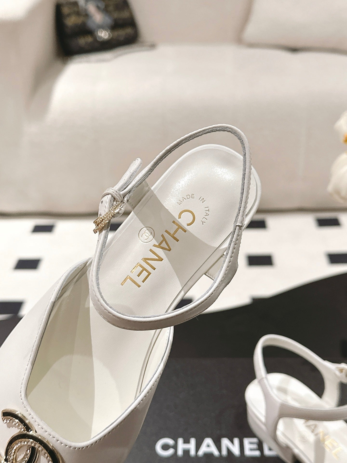 CC Slingback White Sheepskin 237514