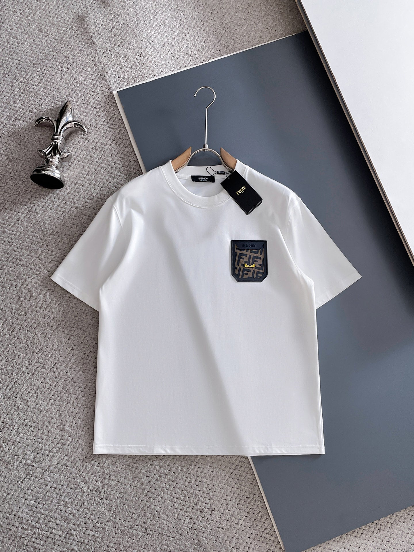 Fendi 2026 Men's Short-Sleeve T-Shirt Cotton 736975