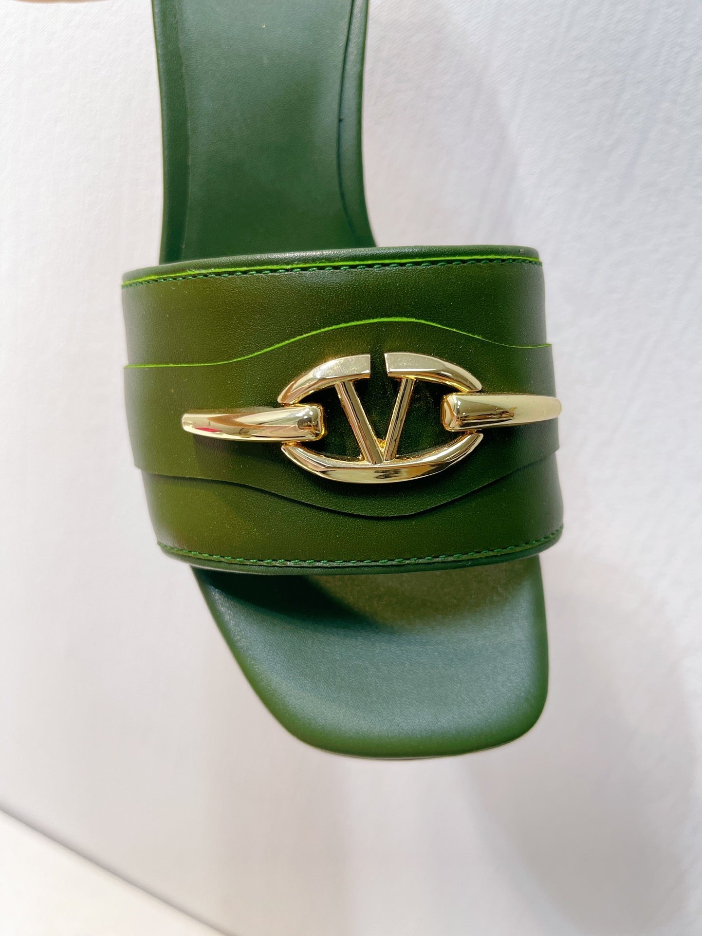 VT Leather Mules Dark Green Cowhide 292871