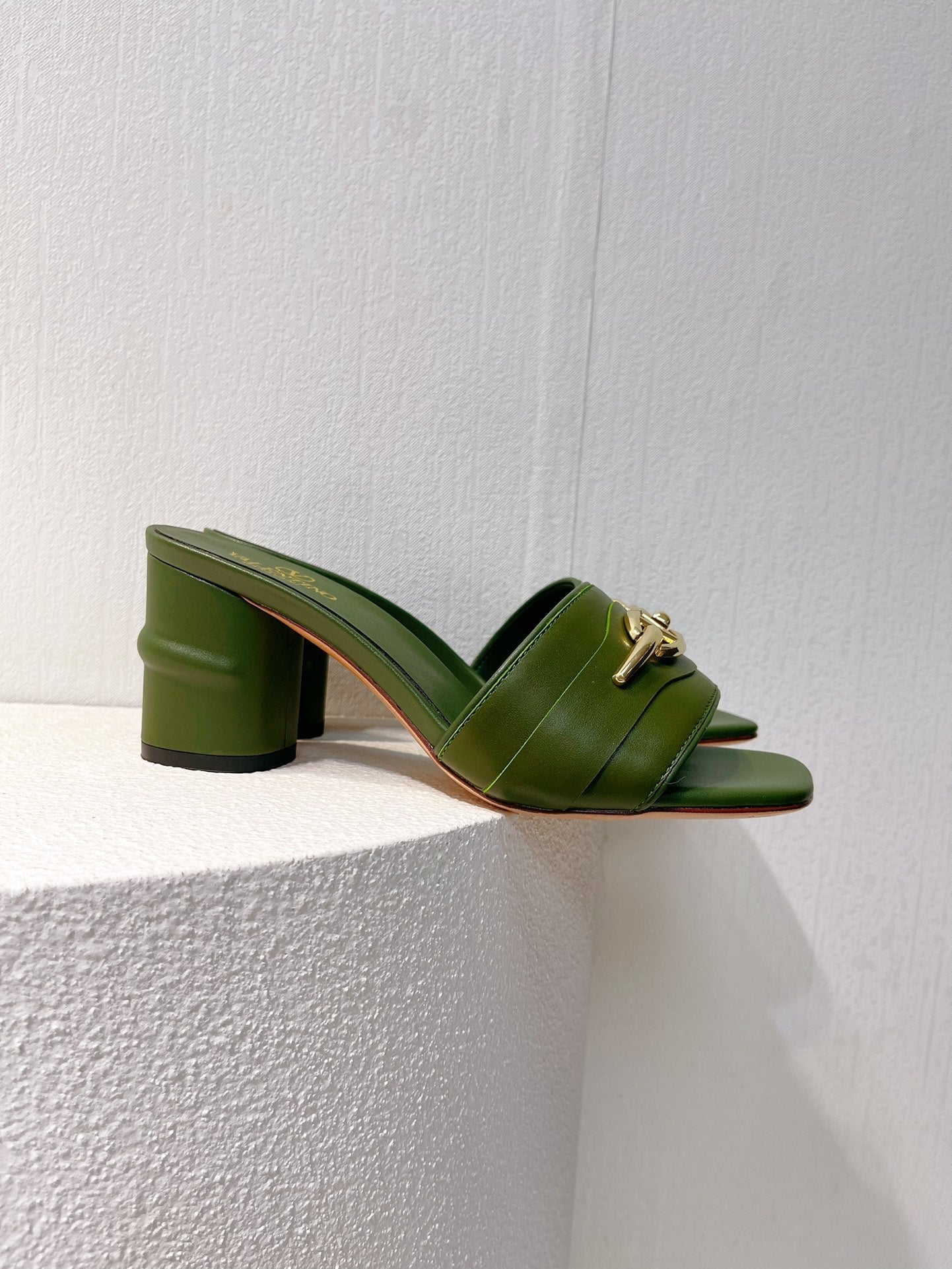 VT Leather Mules Dark Green Cowhide 292871