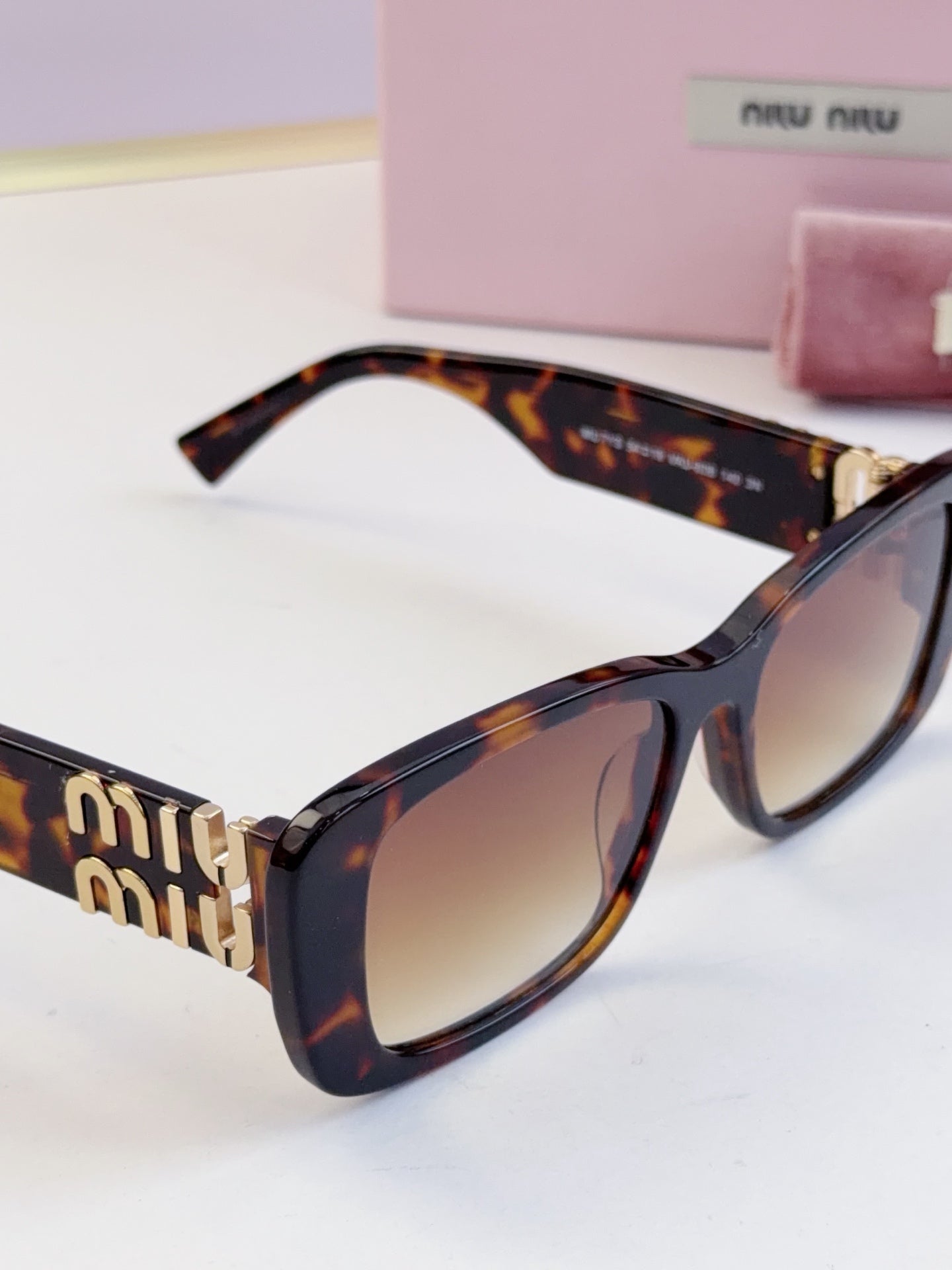 Miumiu Sunglasses MU7YS