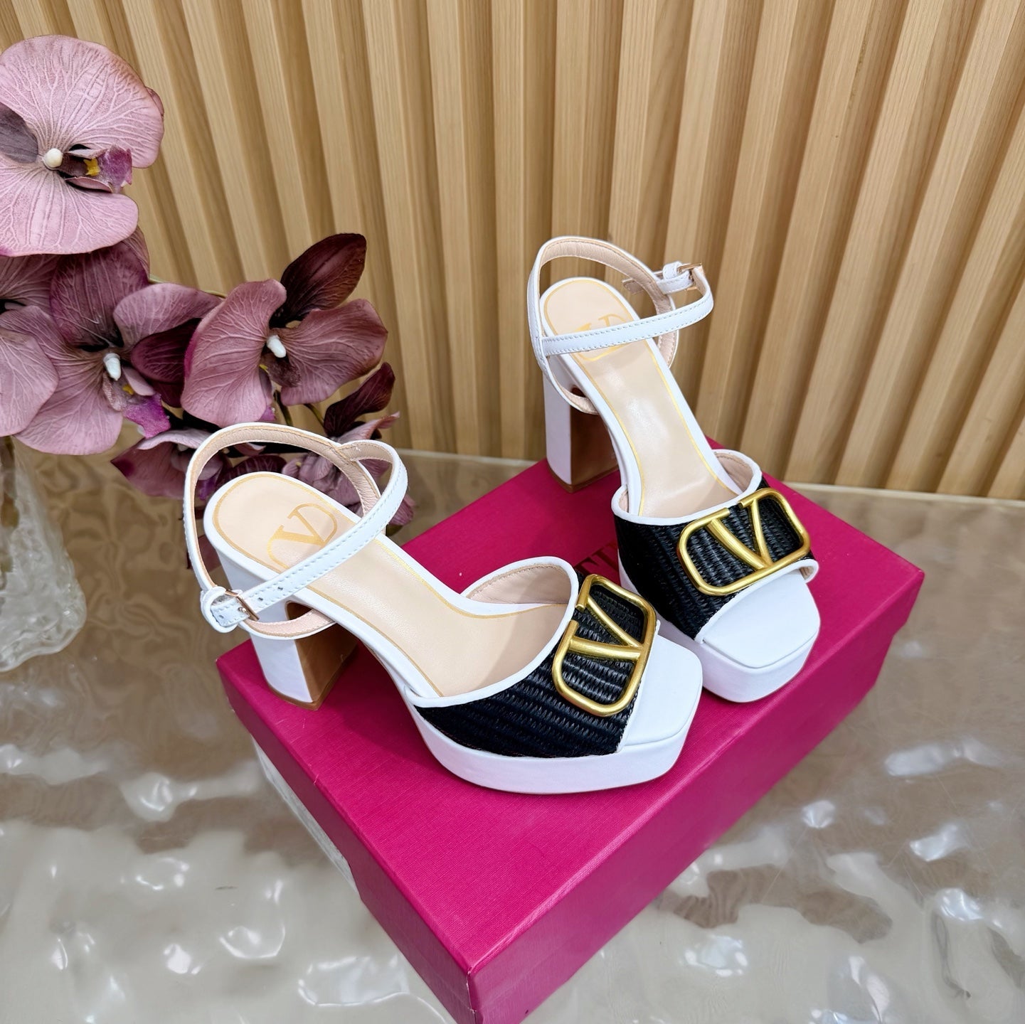 VT 26s Platform Sandals 110 Woven Fabric Cowhide 702268