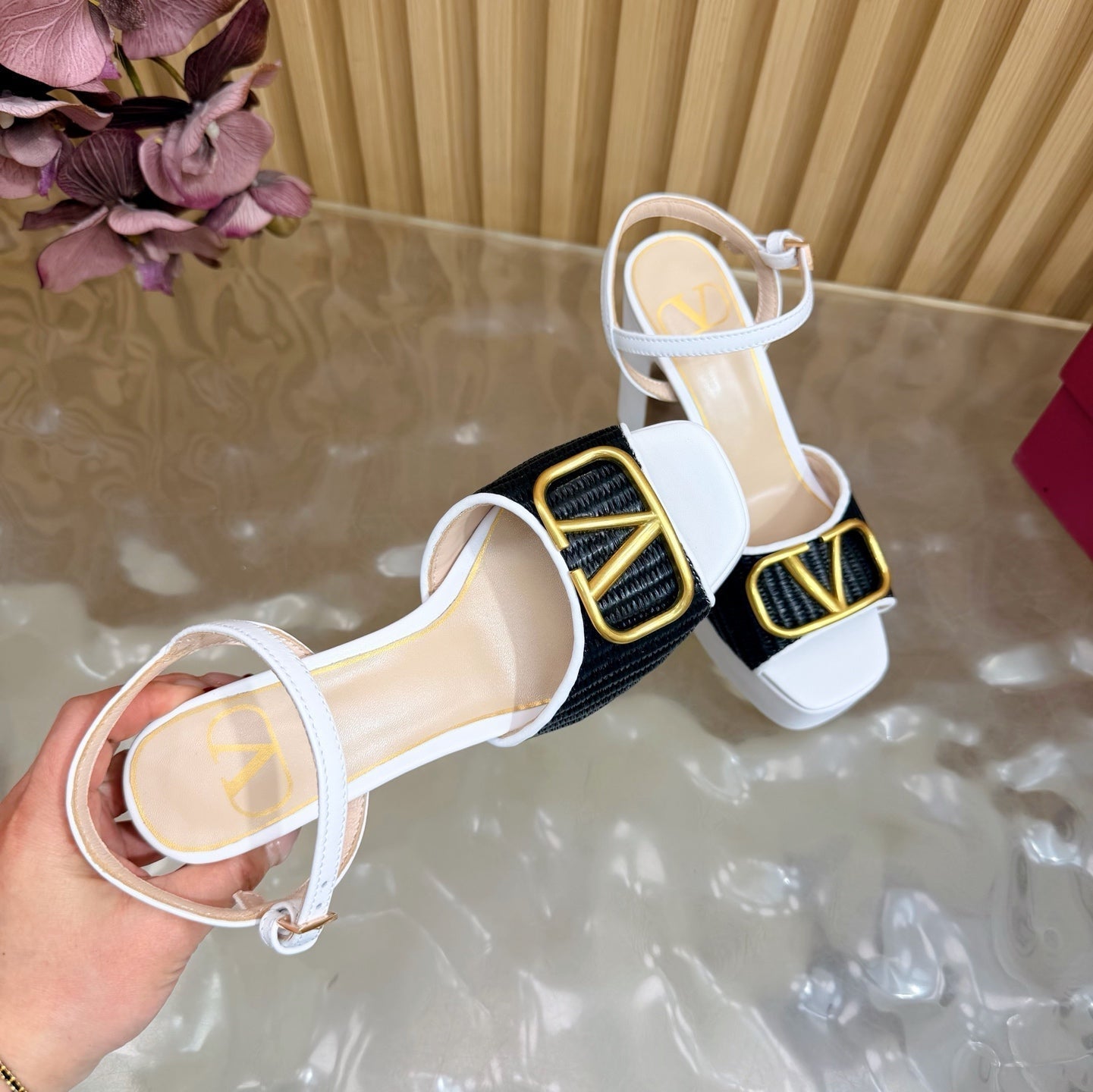 VT 26s Platform Sandals 110 Woven Fabric Cowhide 702268