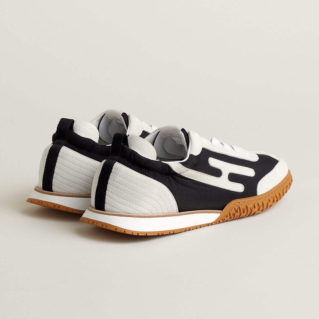 HM Men's Jet Sneaker White Black Suede 656860