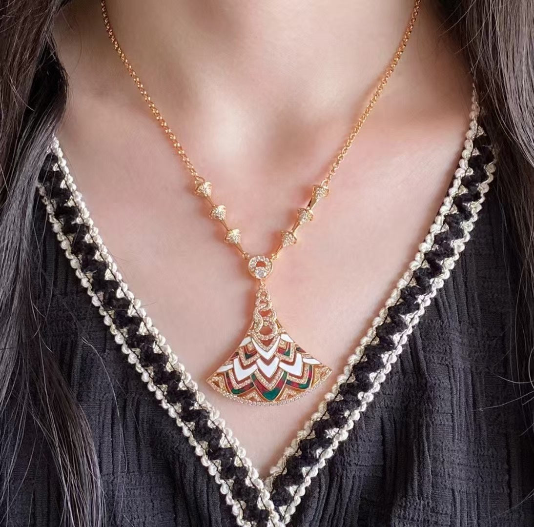 BVL Camouflage Necklace Pink Gold
