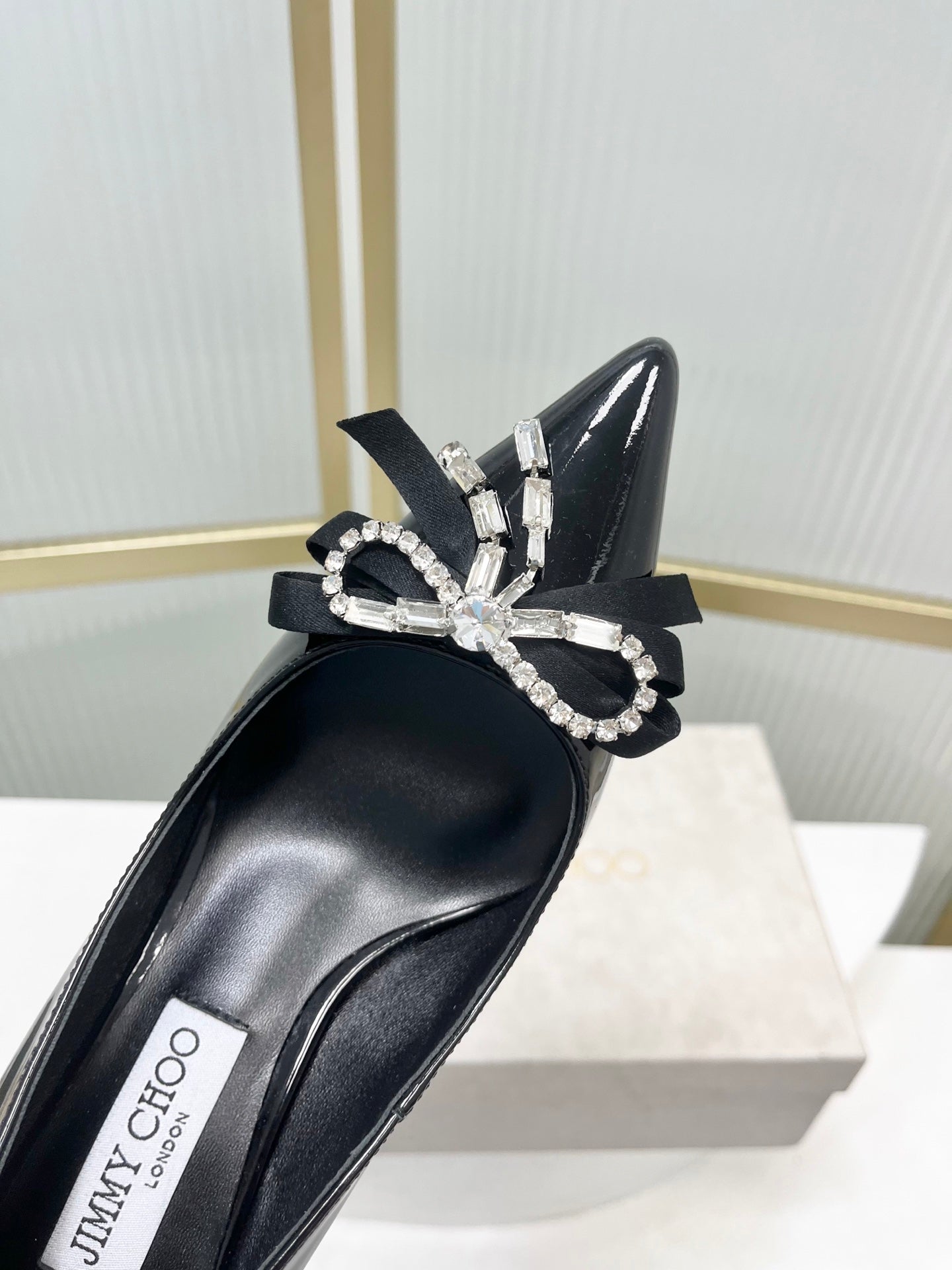 Jimmy 26s Pointed Toe Pump 55 Black Patent Leather 605968