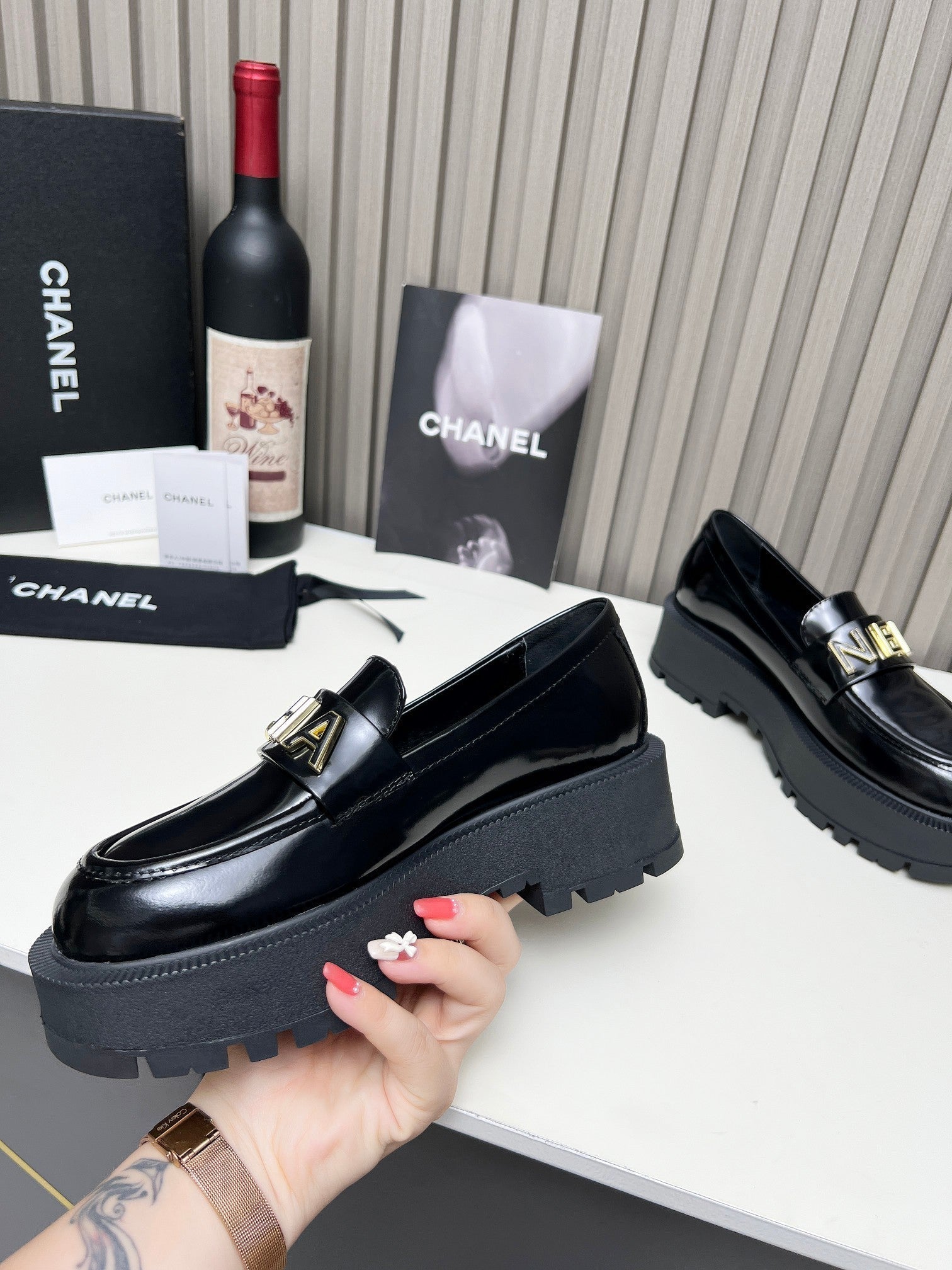 CC Moccasins Glossy Black Lambskin 944571