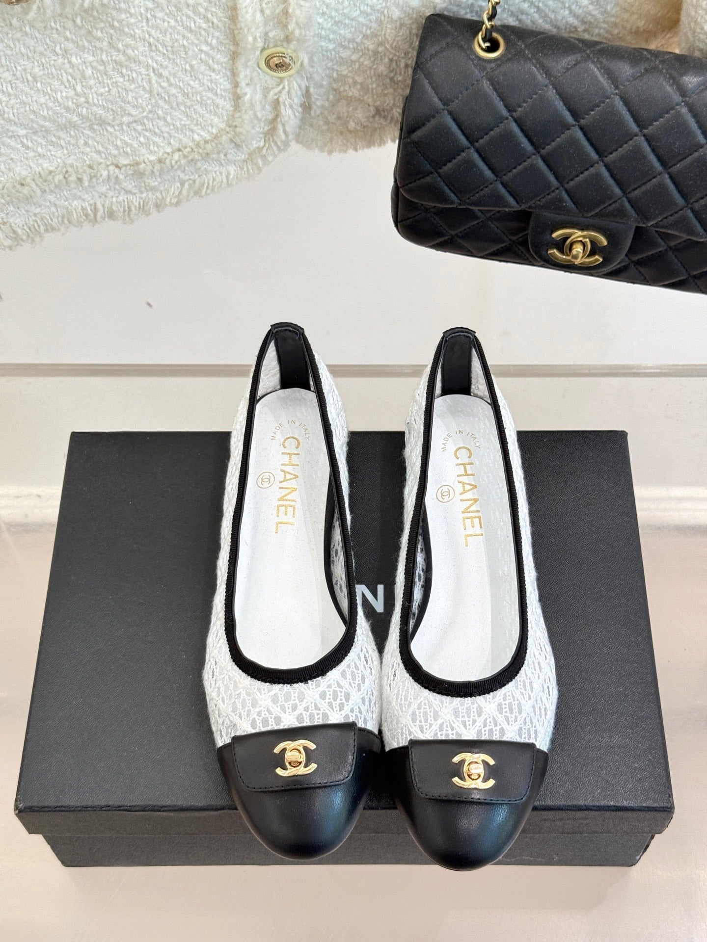 Chanel 25 Ballet Flat White Black Woven Lambskin 473057