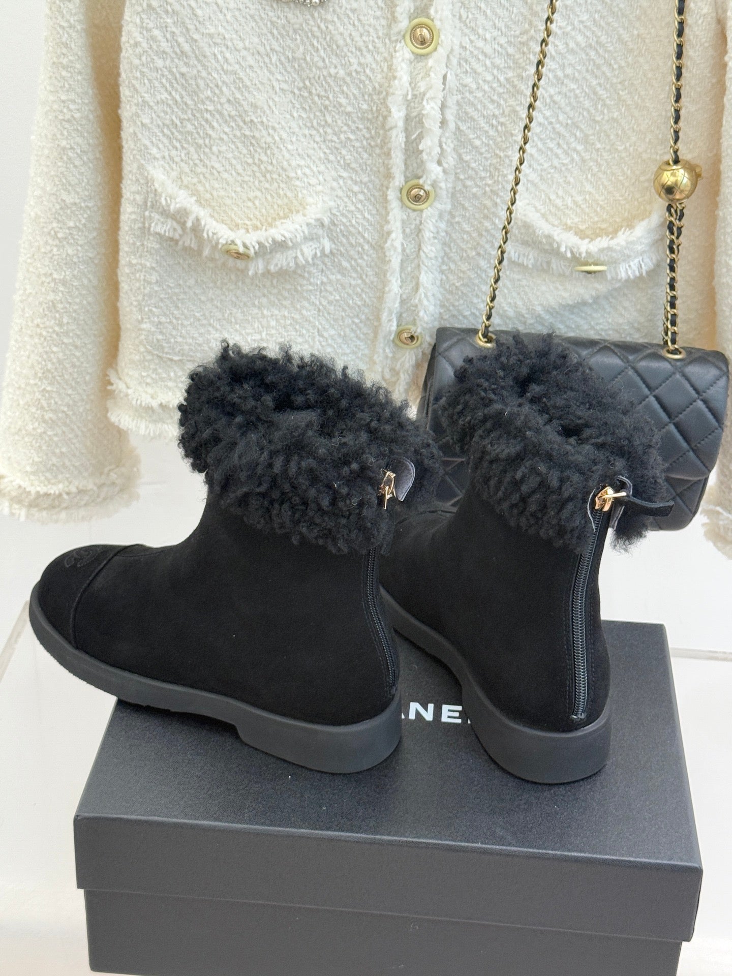CC 25s Ankle Boots Black Suede Wool 512069