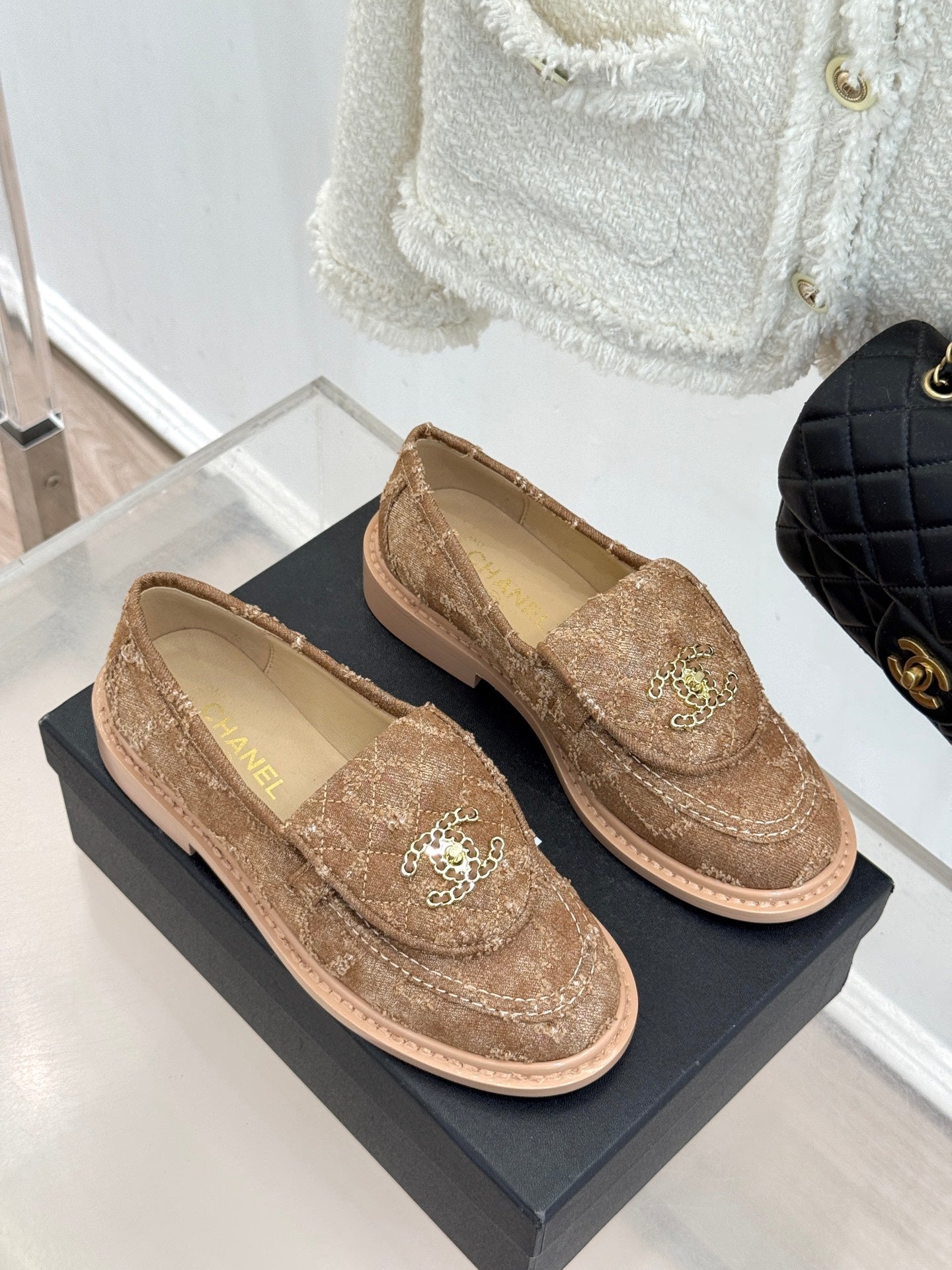 Chanel 2026 Double C High-Heeled Loafers Tweed Sheepskin 826098