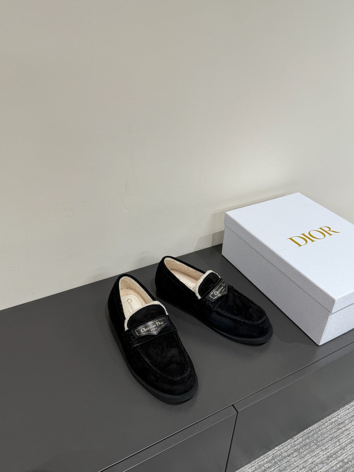 CD Loafers In Black Suede And Fleece Lining 109293