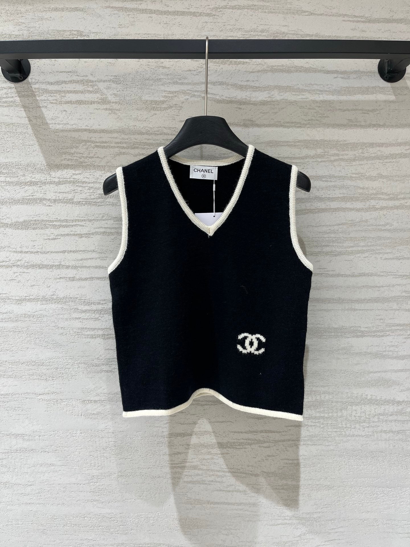 Chanel 2026 V-Neck Vest with Logo Wool 687202
