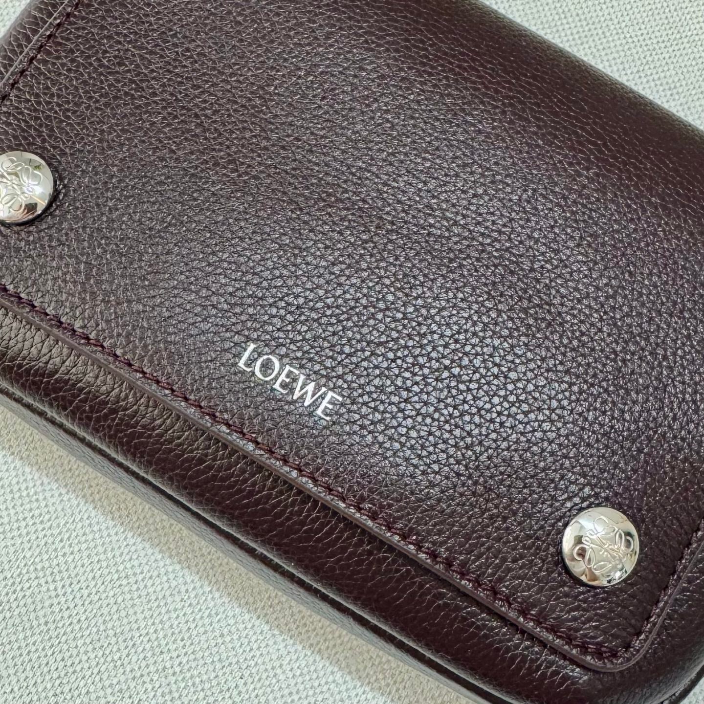 Loewe 2025 Small Pebble Messenger Bag Cinnabar Red Grained Calfskin 274595