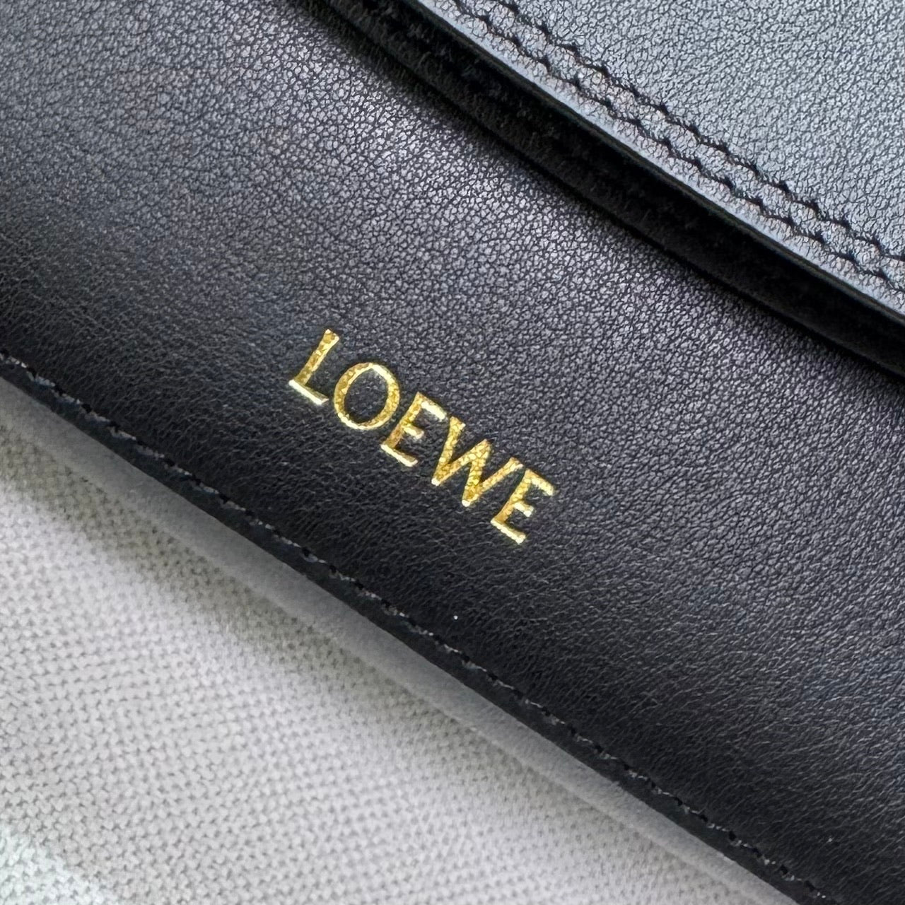Loewe Ola Medium Bag Black Calfskin 274674