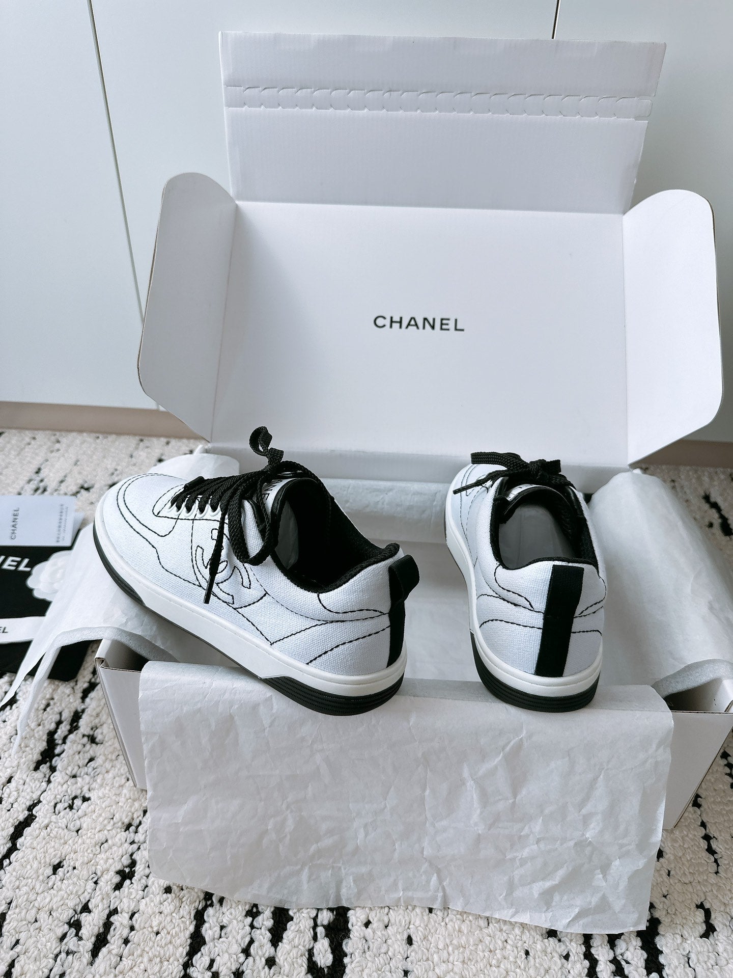 CC Sneaker In White Canvas Fabric 144501