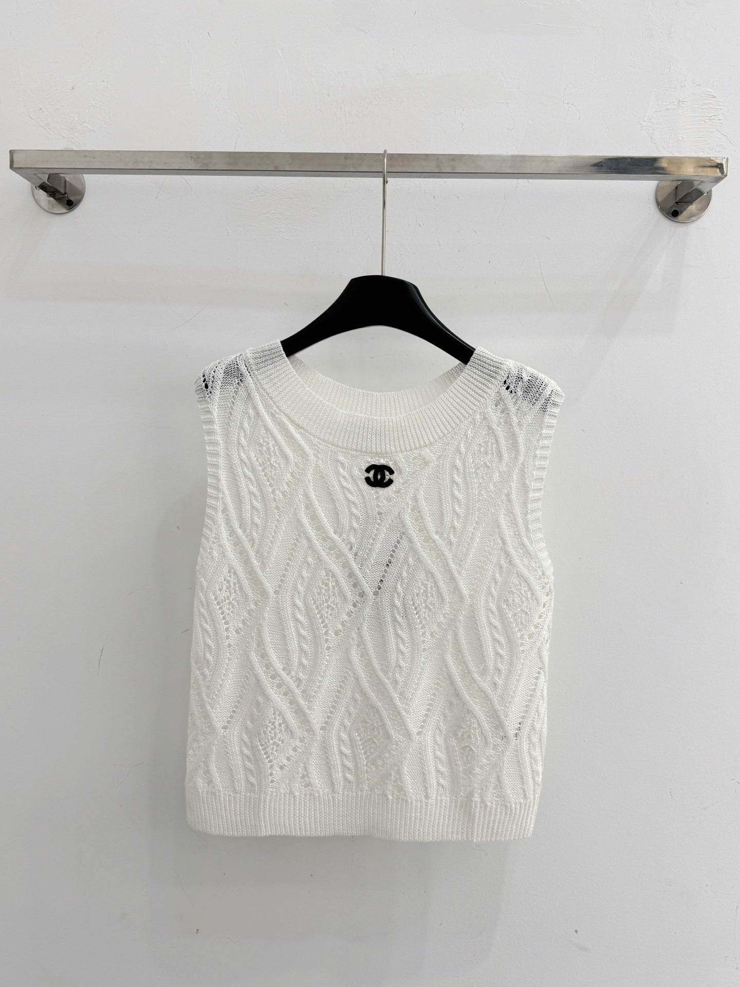Chanel 2026 Hollow-Out Knitted Vest Blue and White Wool 336792