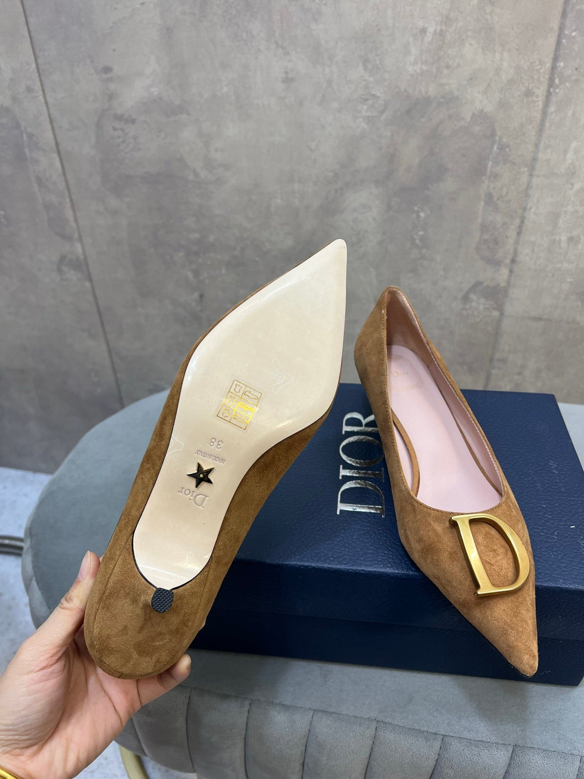 CD 26 High-Heeled 40 Pumps Tan Suede 594581