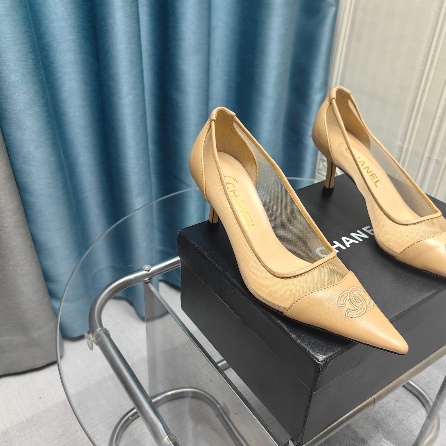 CC Pumps 50 Beige Mesh Leather Pointed Toe