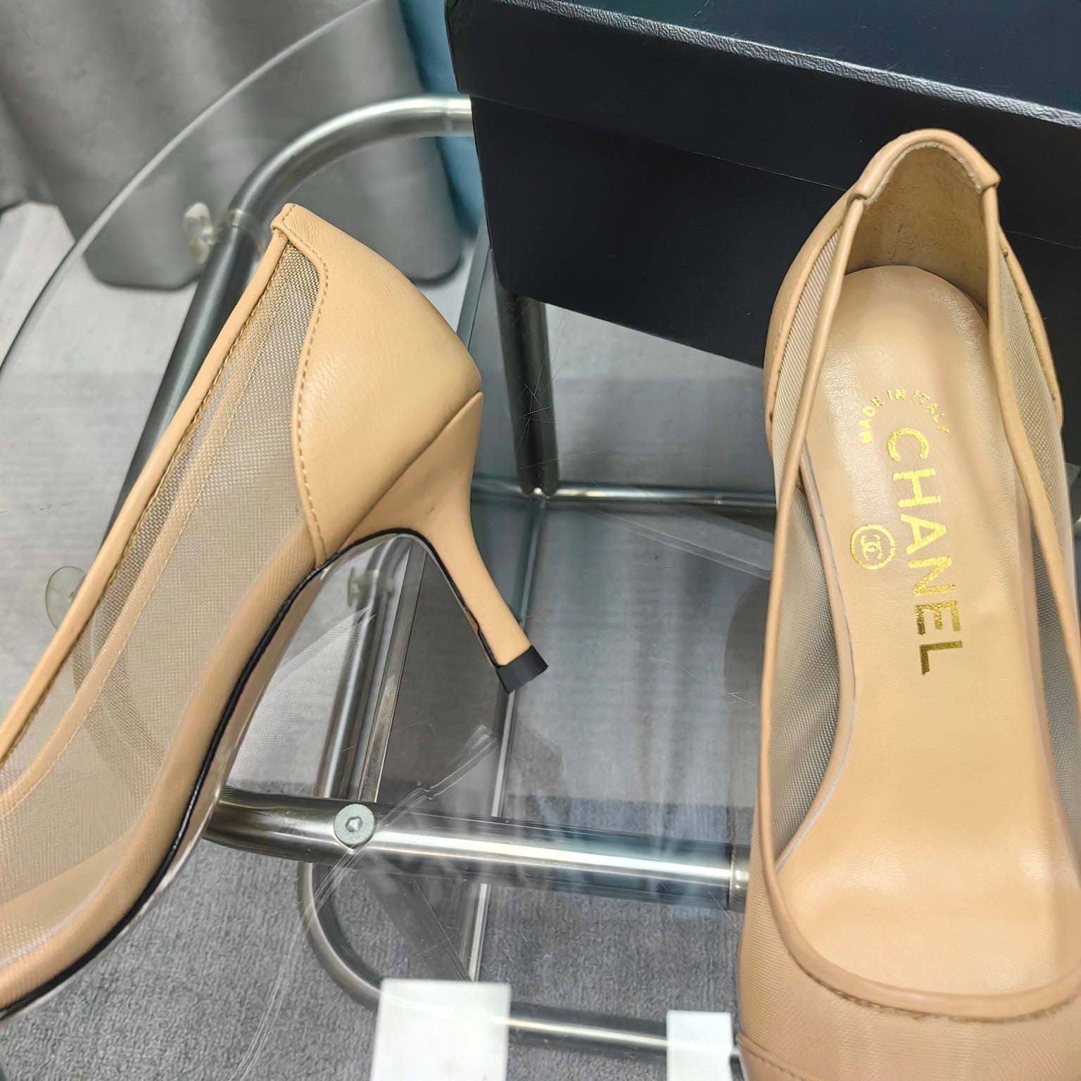 CC Pumps 50 Beige Mesh Leather Pointed Toe