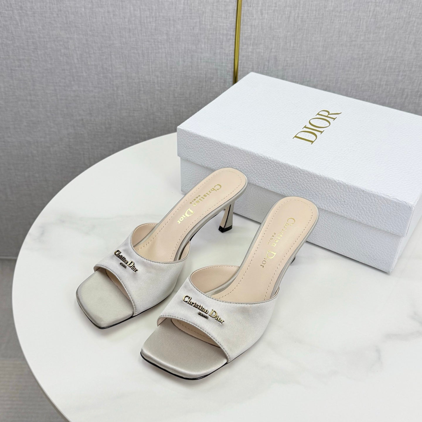 CD 26 High Heel Mule 75 Light Gray Suede 620360