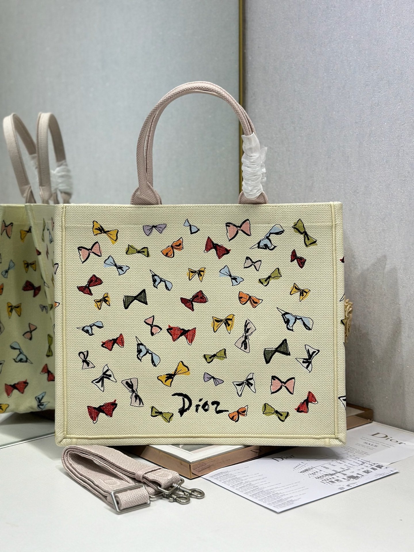 Dior 2026 Multicolor Bow Book Tote Bag Canvas 289511