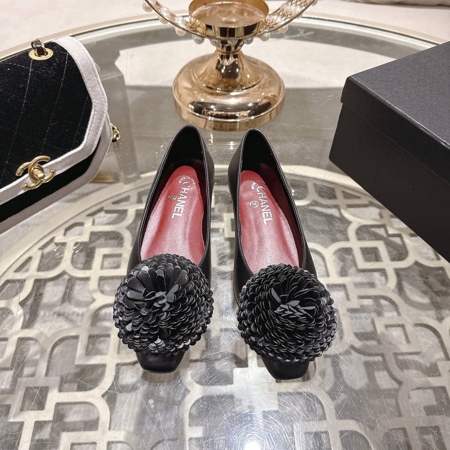 CC 26s Floral Ballet Flats Black Sheepskin 627023