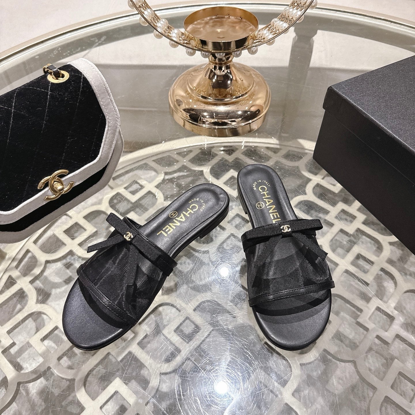 CC 26s Chunky Heel Sandals Black Mesh Sheepskin 627065