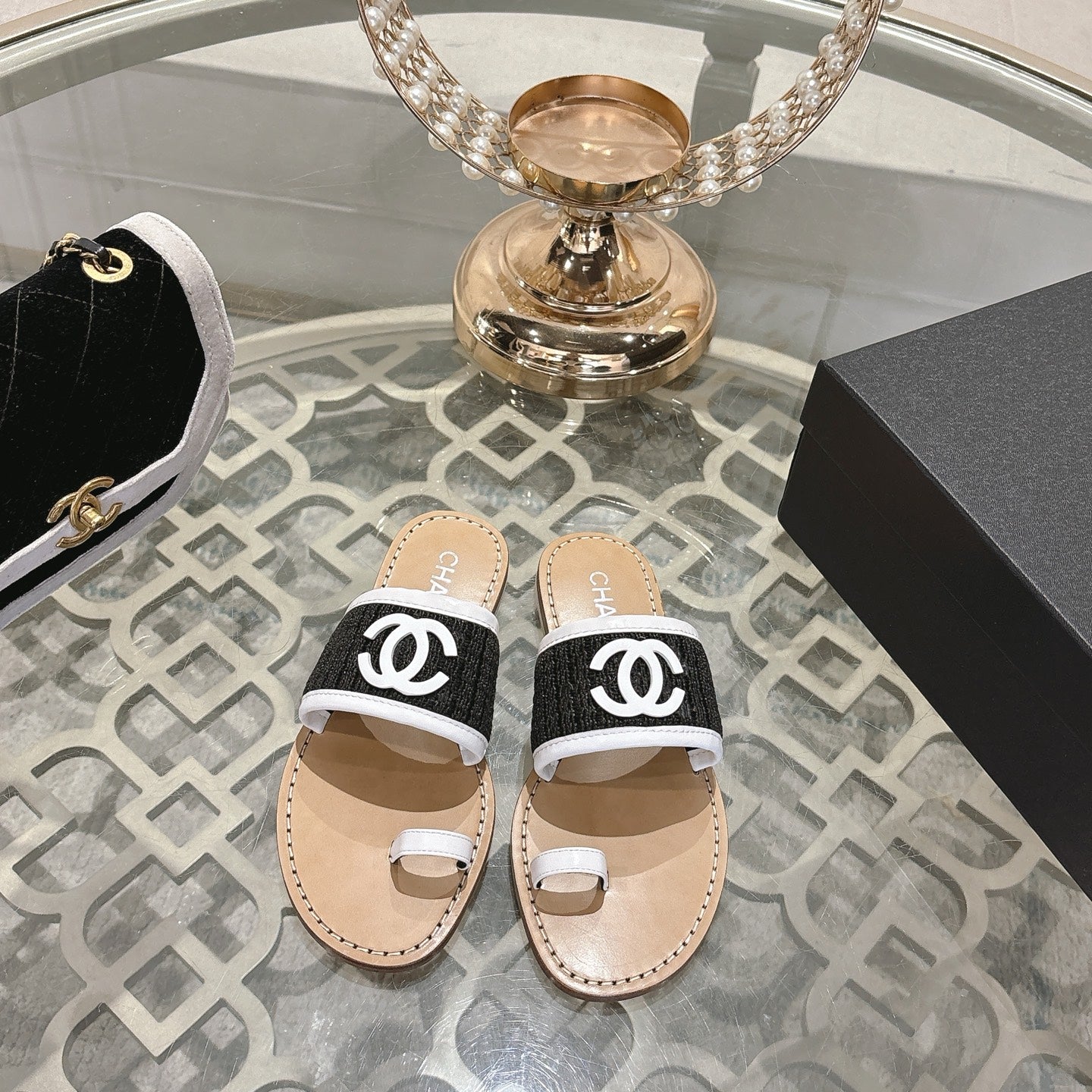 Chanel 2026 Newest Double C Slippers Leather Sheepskin 834459
