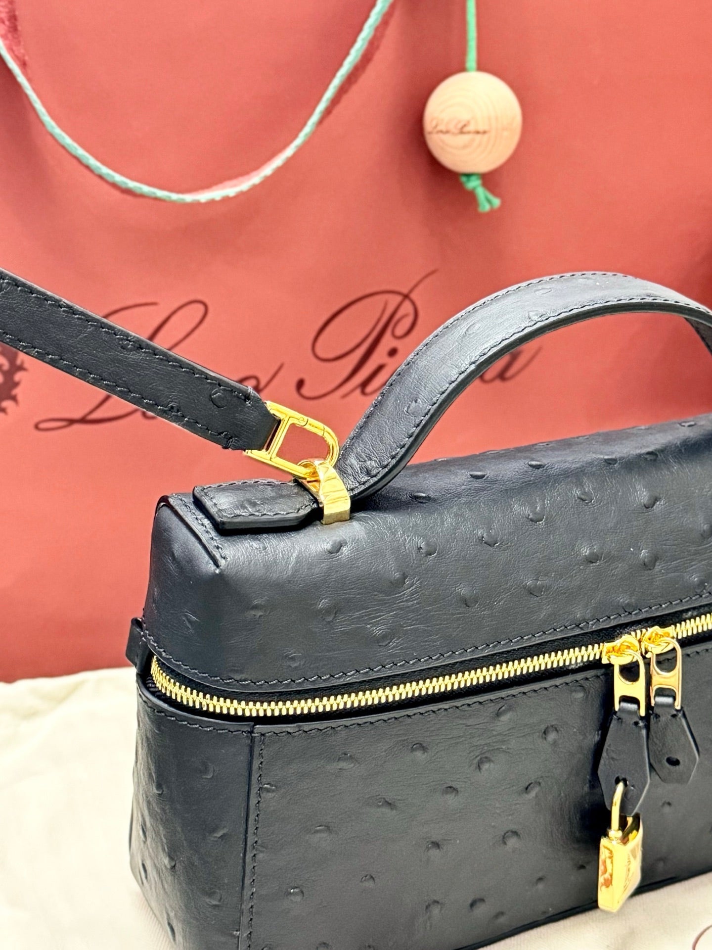LP 2026 Extra Bag L23 Black Ostrich Leather With Gold Hardware