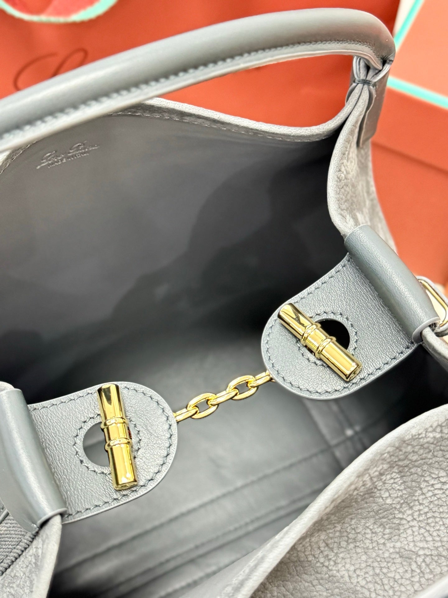 LP 2026 Bale Bucket Bag 36cm Blue-green Cowhide