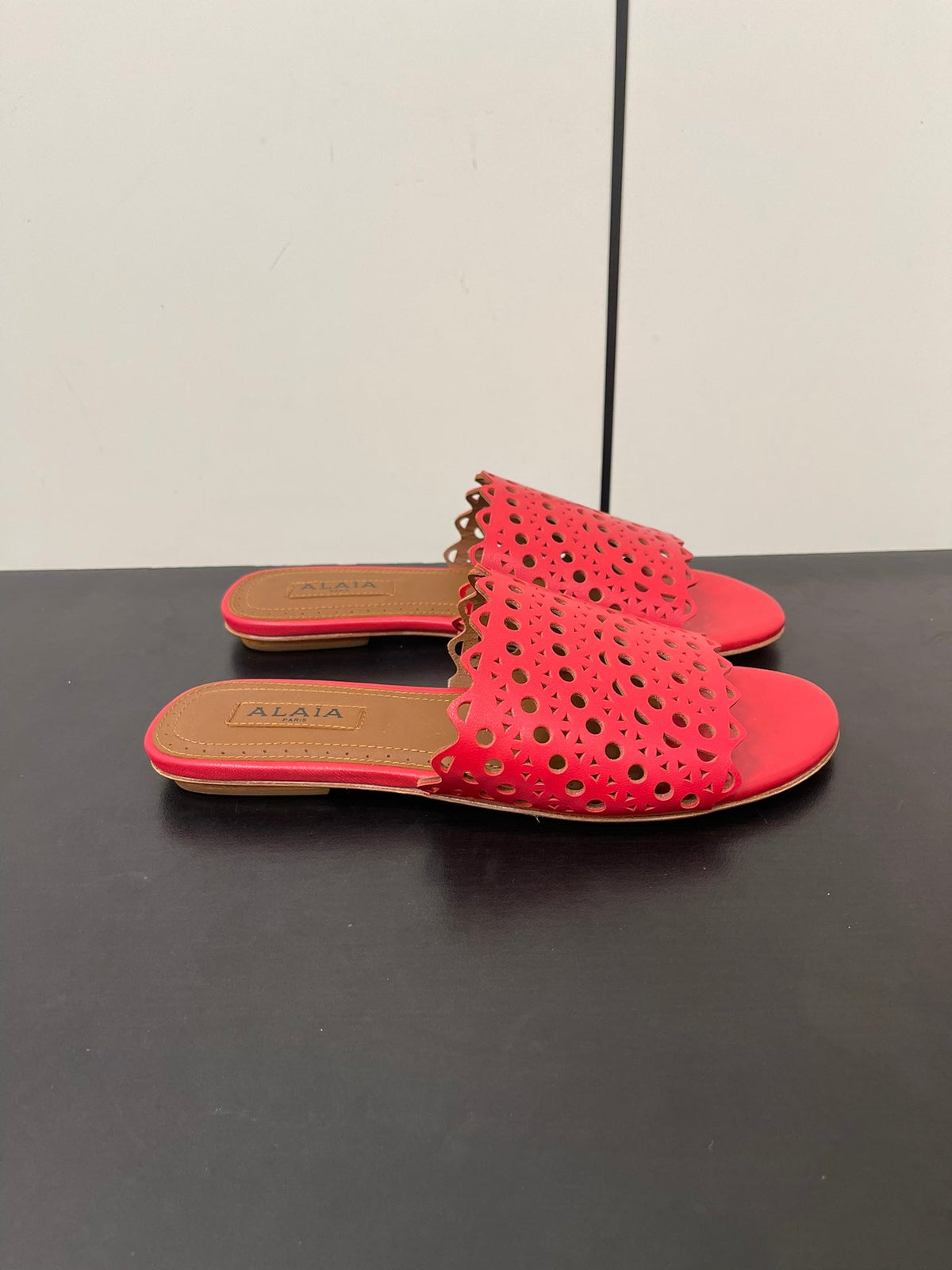 alaia mule red vienne lambskin