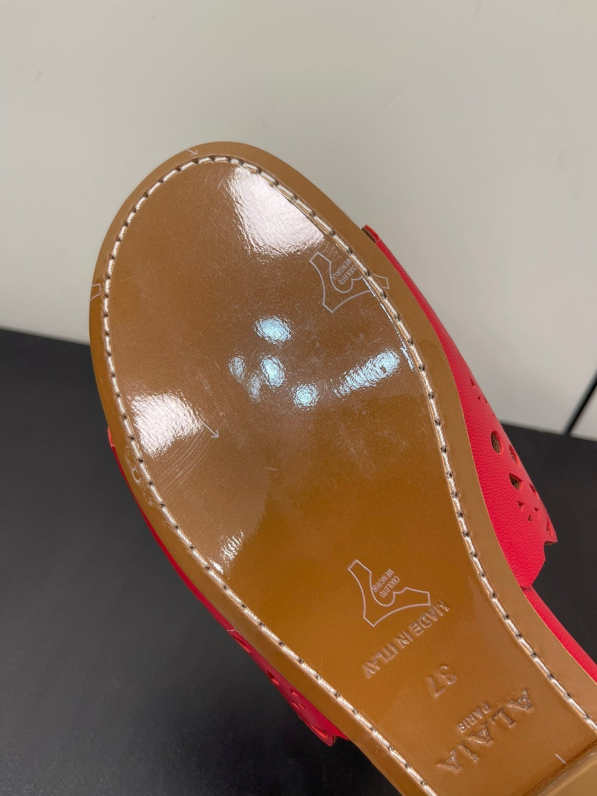 alaia mule red vienne lambskin